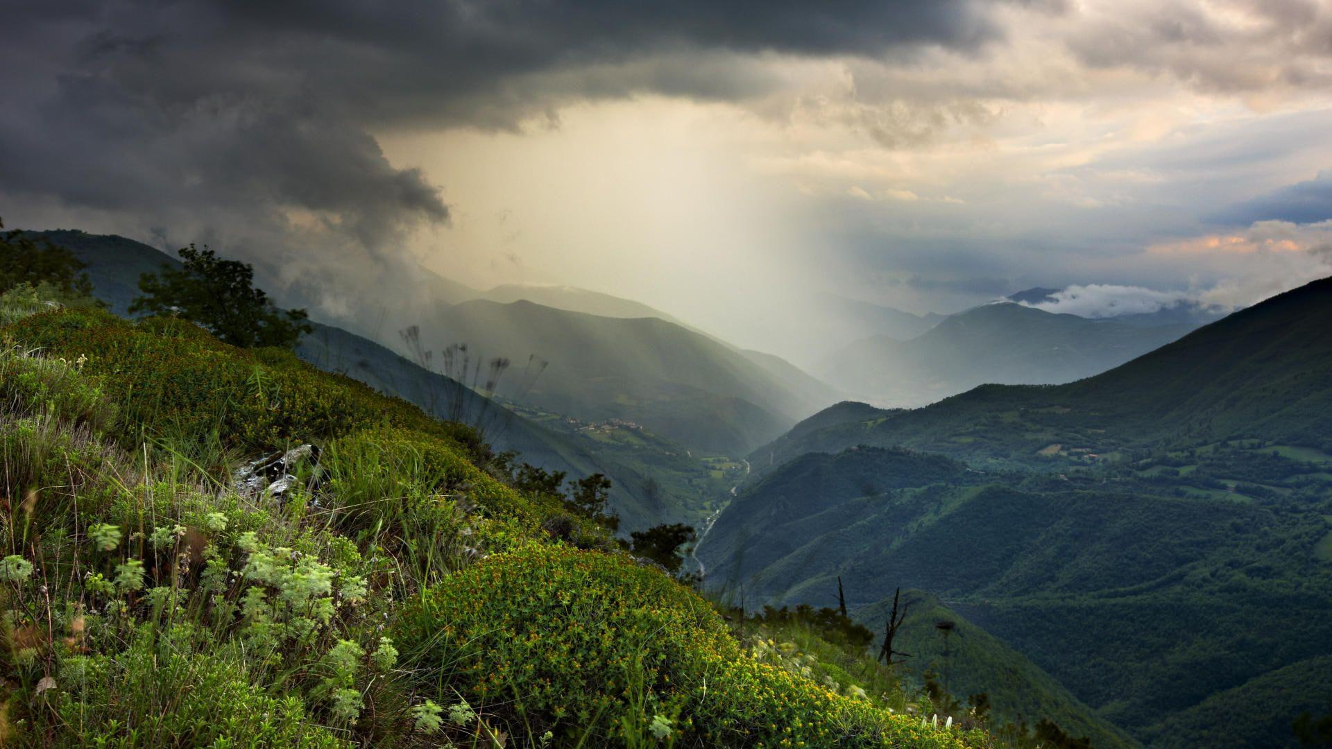 storm, valley, nature and landscapes, spring, umbria, rain, villages, mountains, clouds, italy, 1080P, HD Wallpaper