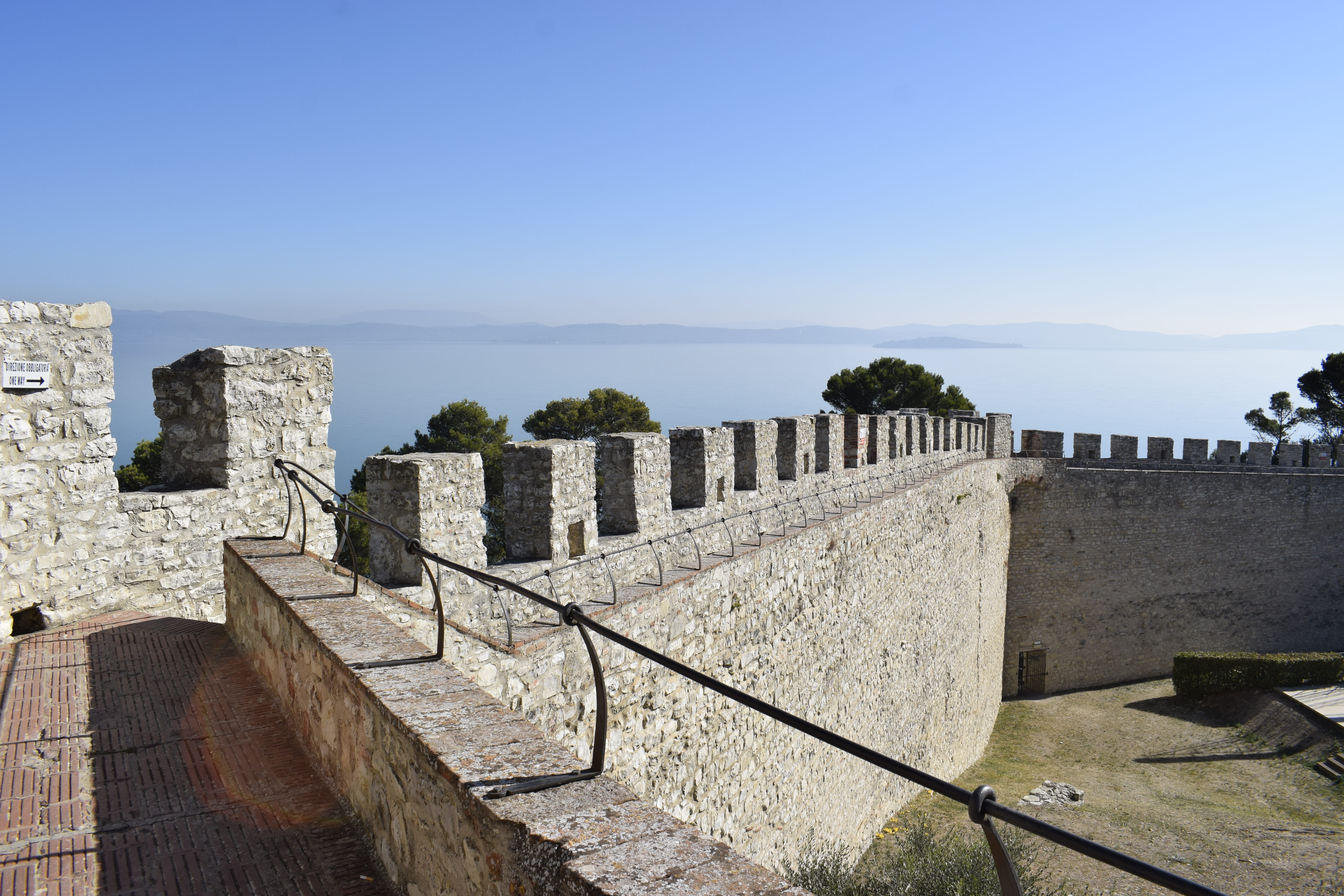 perugia, trasimeno lake, travel destinations, view, medieval village, nature, memorial, wall, middle ages, solid, walls, stone wall, tourism, architecture, HD Wallpaper