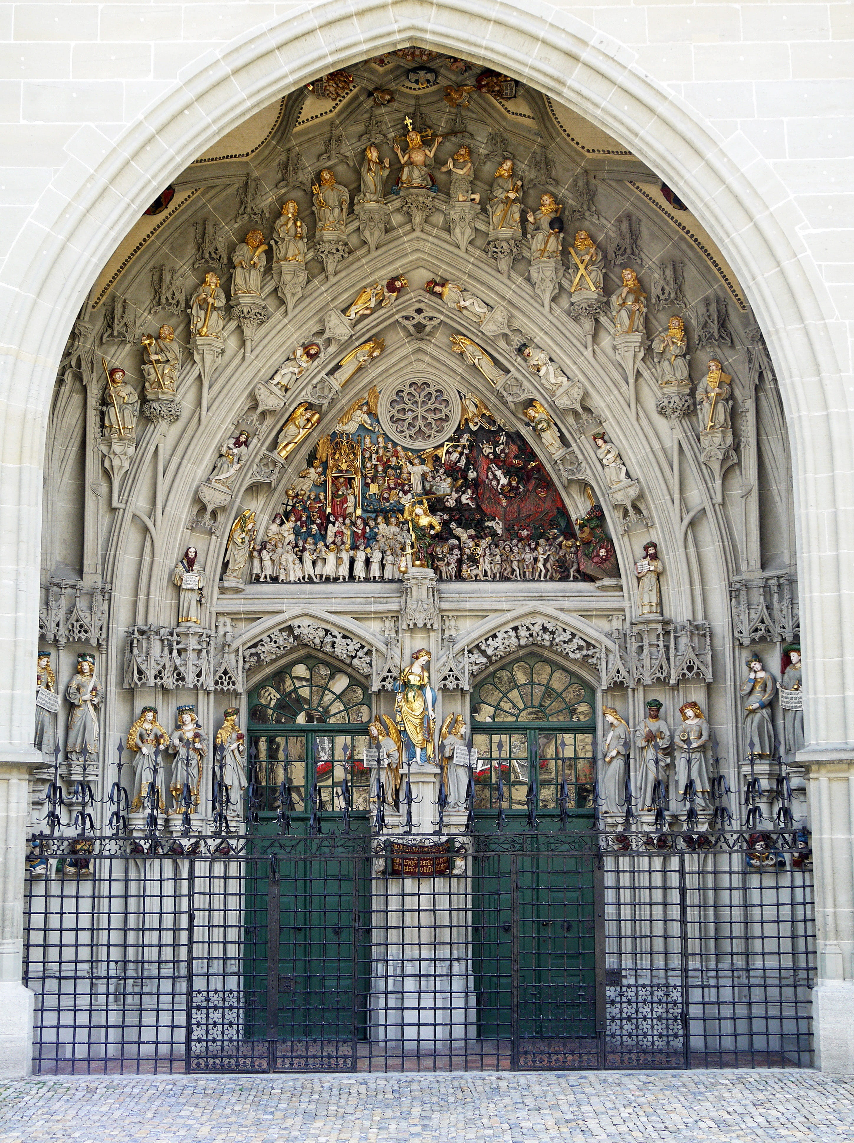 switzerland, door, arch, architecture, gold leaf, main entrance, architecture and art, old town, bern, place of worship, spirituality, built structure, Phone HD Wallpaper