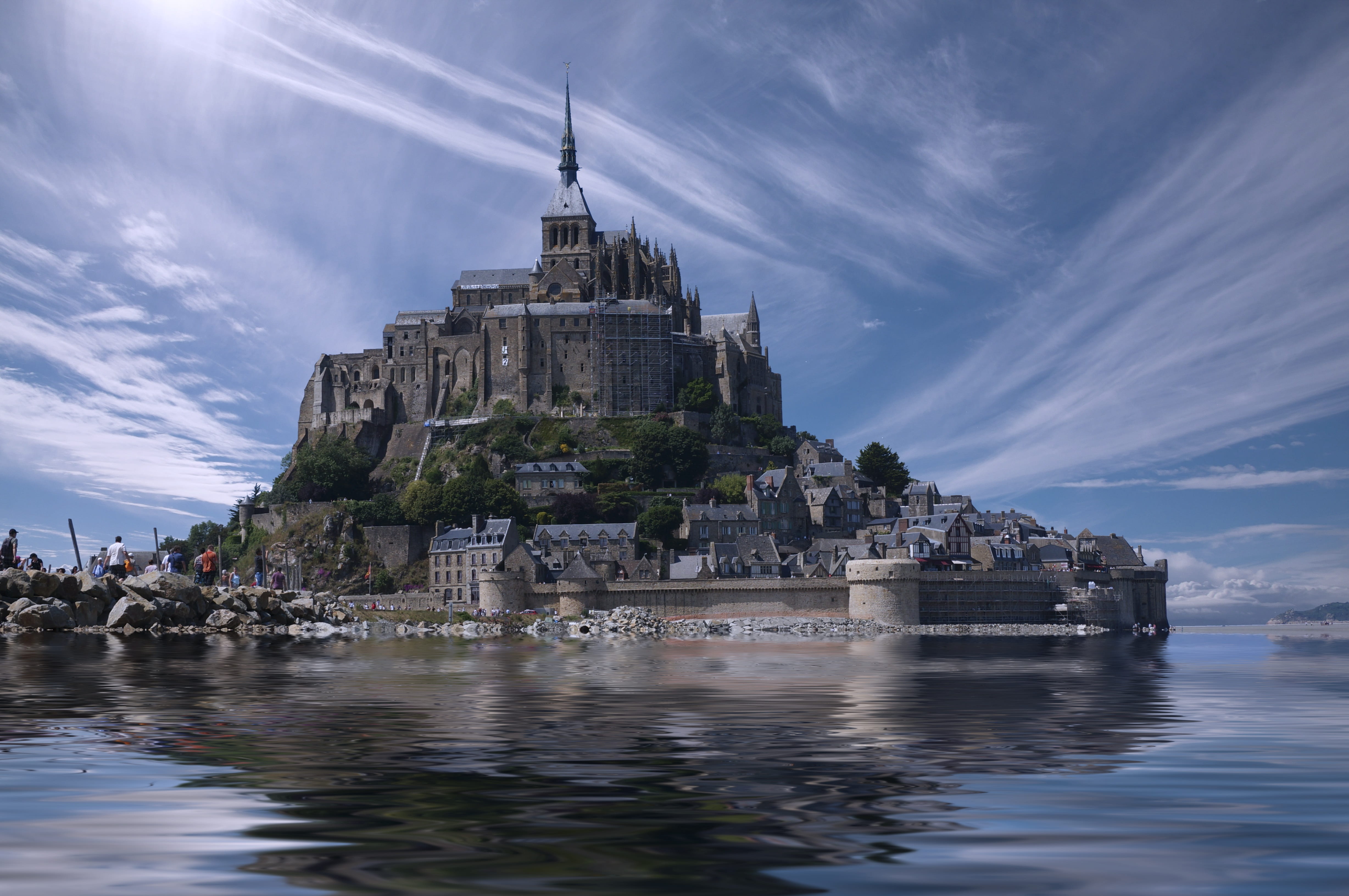 place of worship, architecture, historical, 4K, blue sky, cathedral, the past, building, outdoors, reflection, abbey, building exterior, mont saint michel, HD Wallpaper