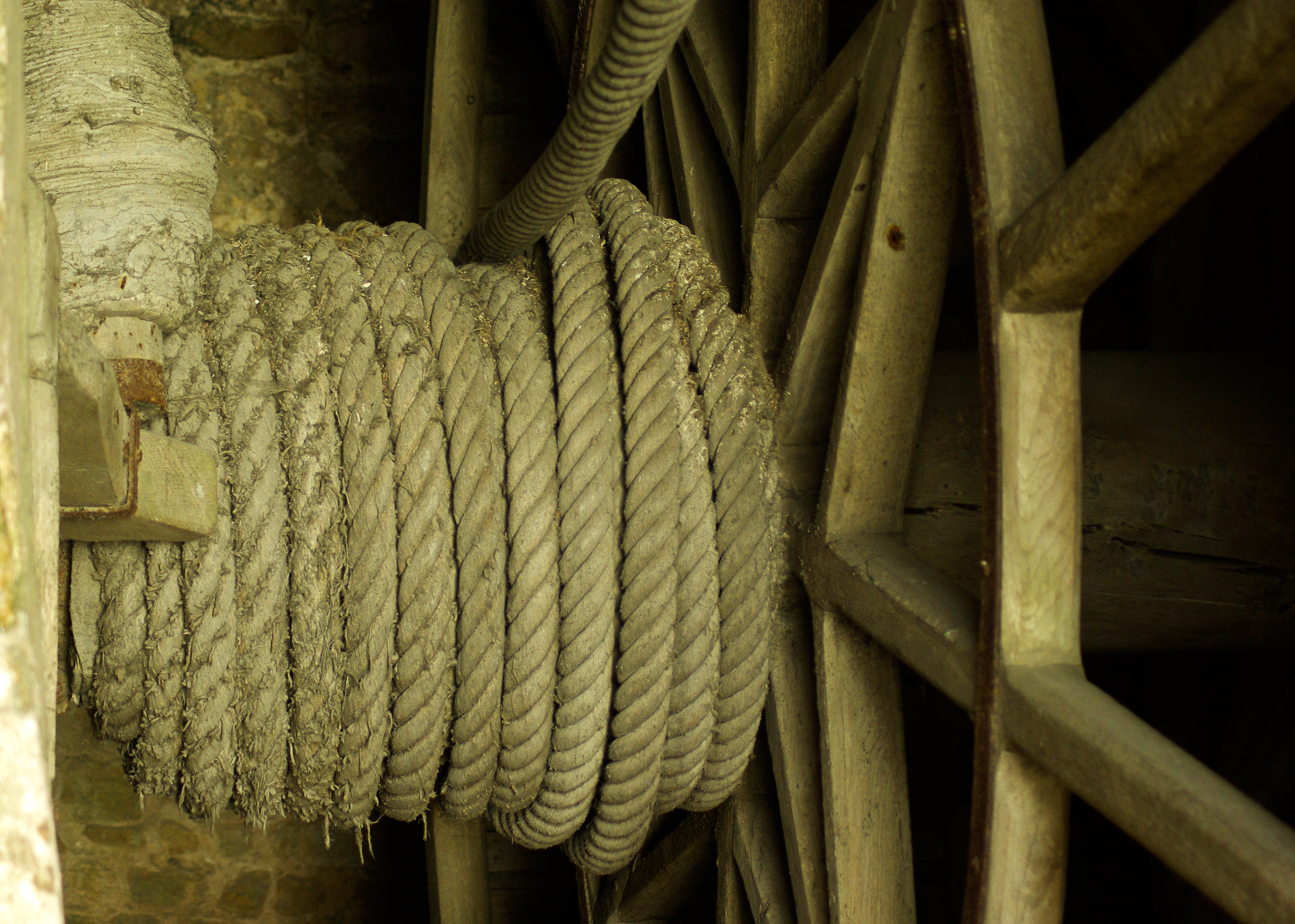 equipment, focus on foreground, metal, wood - material, close-up, still life, strength, wheel, pattern, rope, bamboo, architecture, mont saint michel, outdoors, HD Wallpaper