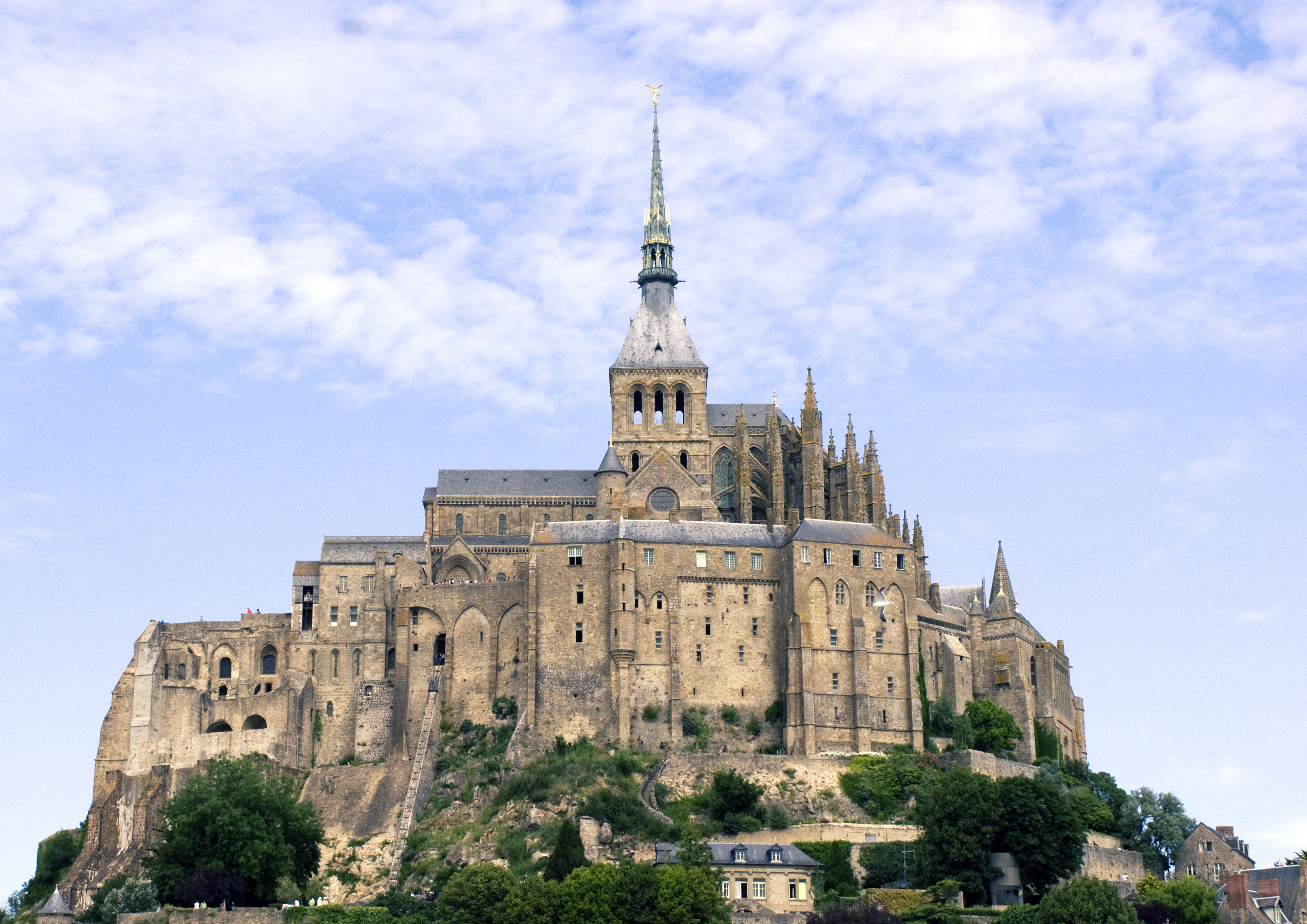 5K, travel destinations, history, saint, spire, building, cloud - sky, saint-michel, france, no people, europe, travel, gothic Style, sky, city, michel, HD Wallpaper