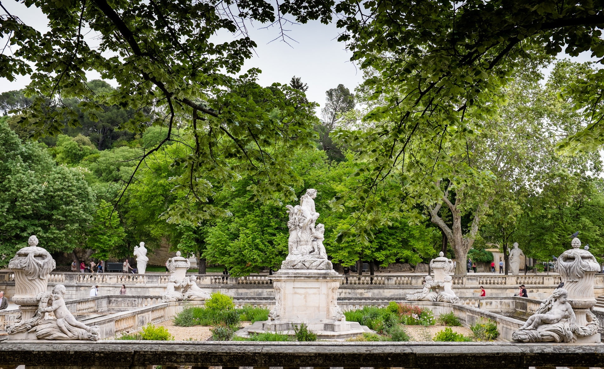 Statue, craft, Fuji, art and craft, nature, plant, sculpture, human representation, outdoors, green color, 1080P, Tree, female likeness, sky, park, fujifilm, HD Wallpaper