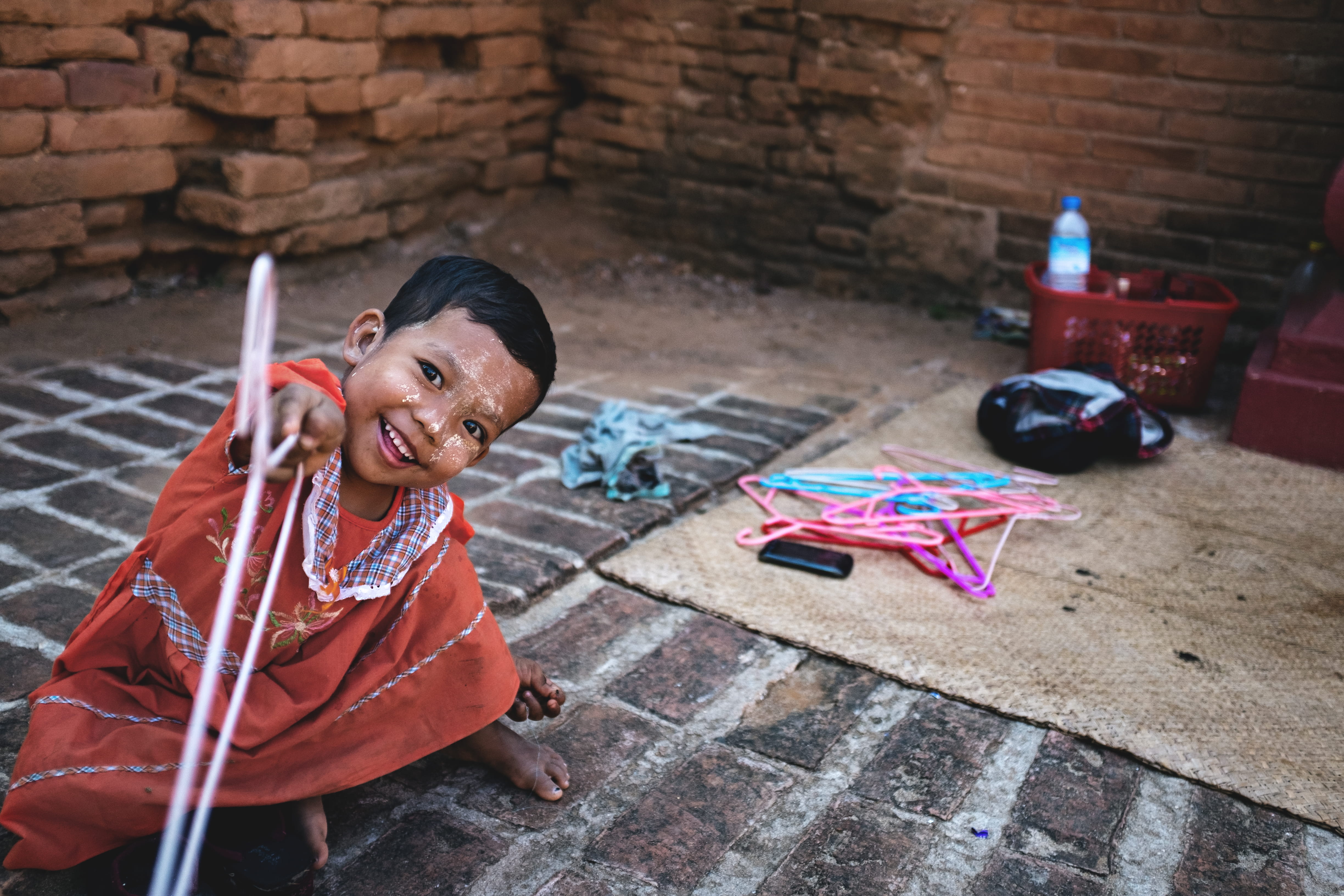 females, sitting, happiness, clothing, real people, fuji, crowd, tribe, portrait, near, smile, lifestyles, smiling, child, women, one person, bagan, young adult, HD Wallpaper