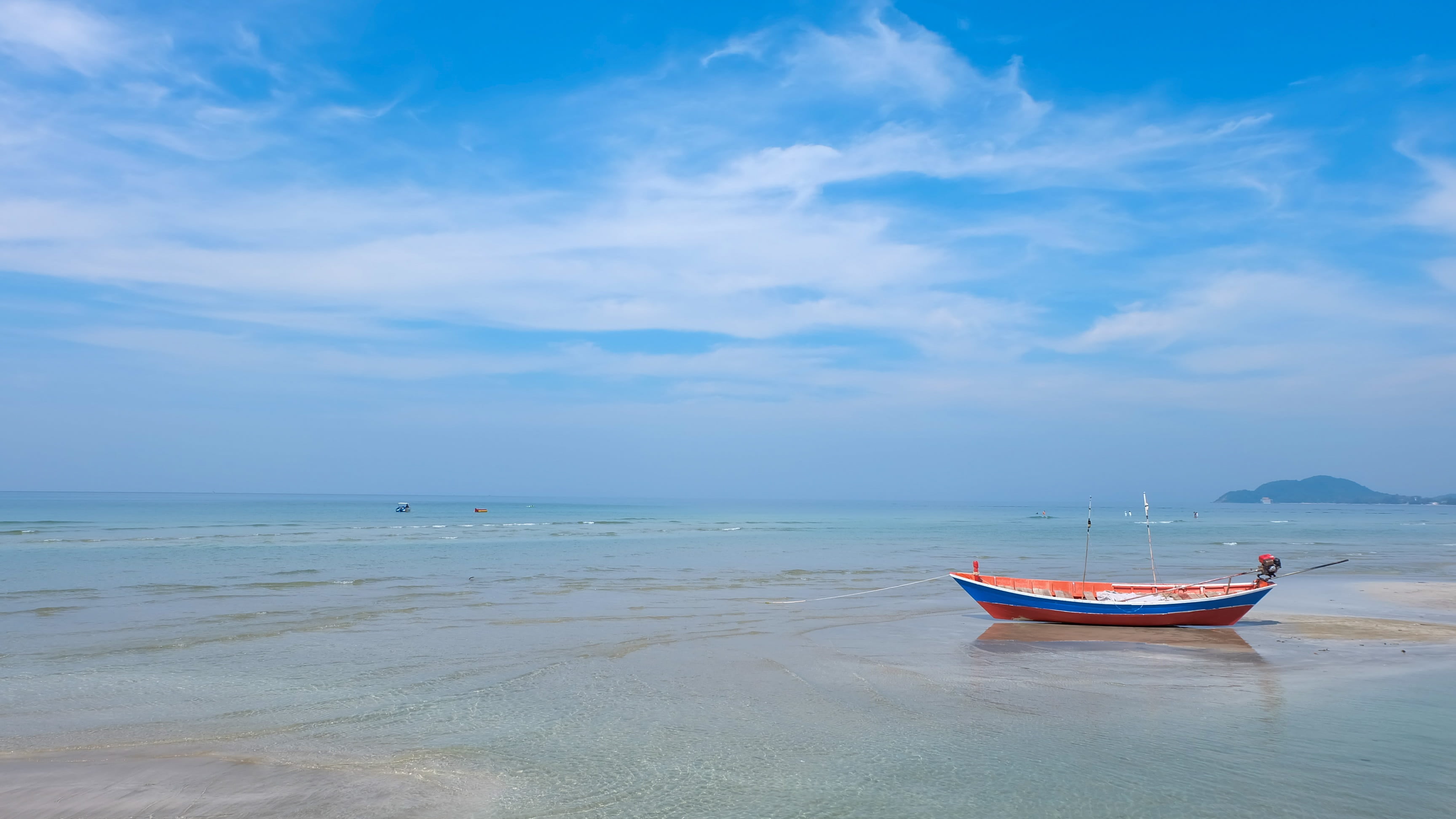 beach, blue, body, mode of transport, water, transportation, anchored, mode of transportation, nature, boat, idyllic, no people, rowboat, fishing boat, HD Wallpaper