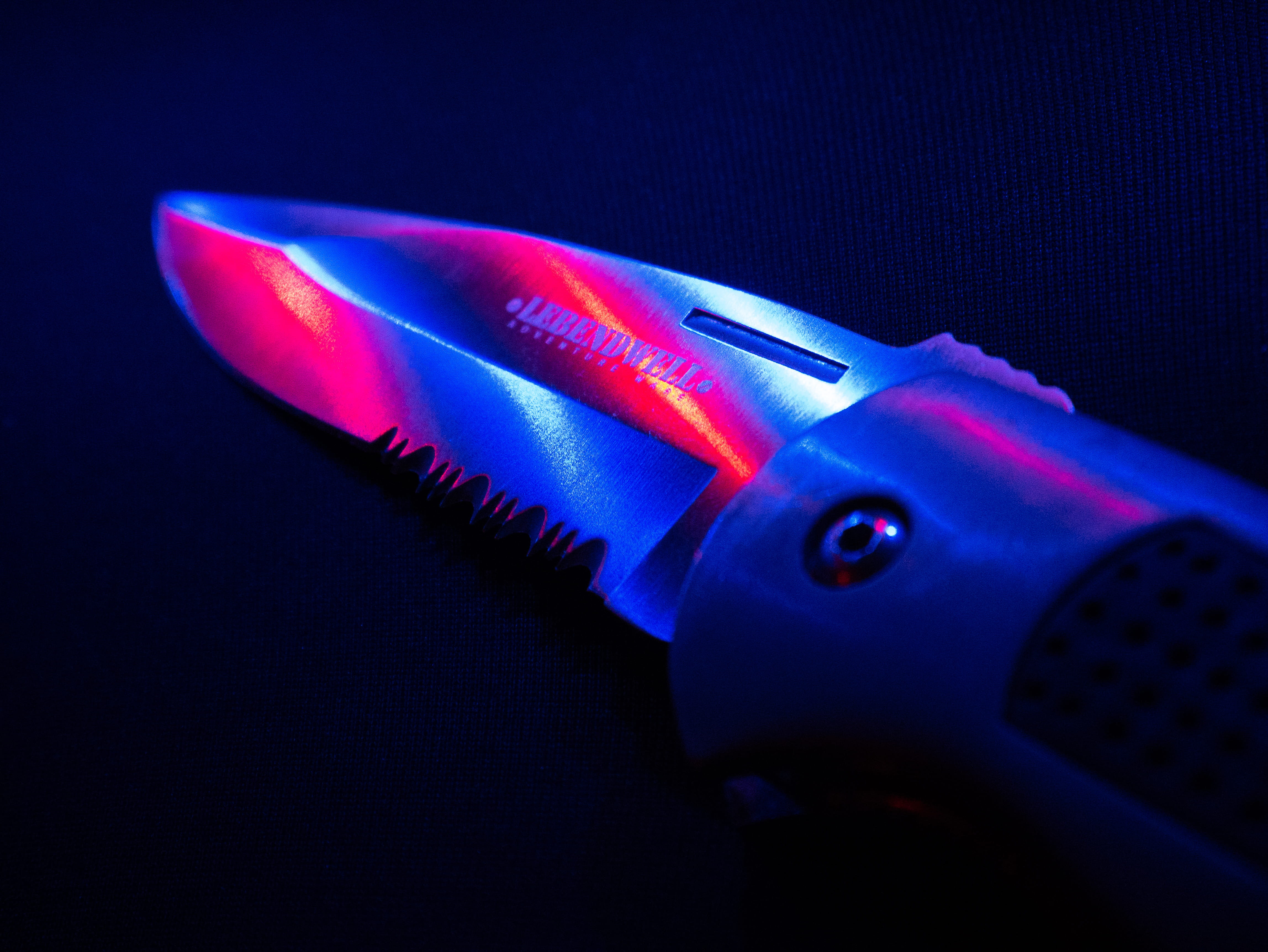 communication, indoors, black background, animal themes, no people, blades, animal, brisbane, business, wireless technology, color, knife, knives, blue, HD Wallpaper