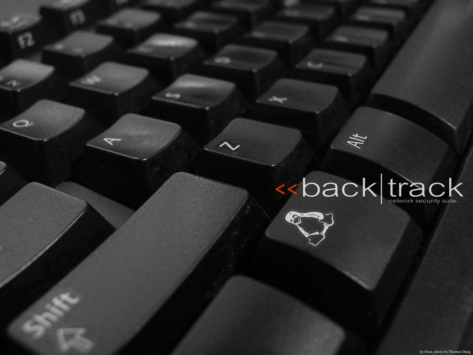 technology, backtrack, 720P, hd, keyboards, linux, art, HD Wallpaper