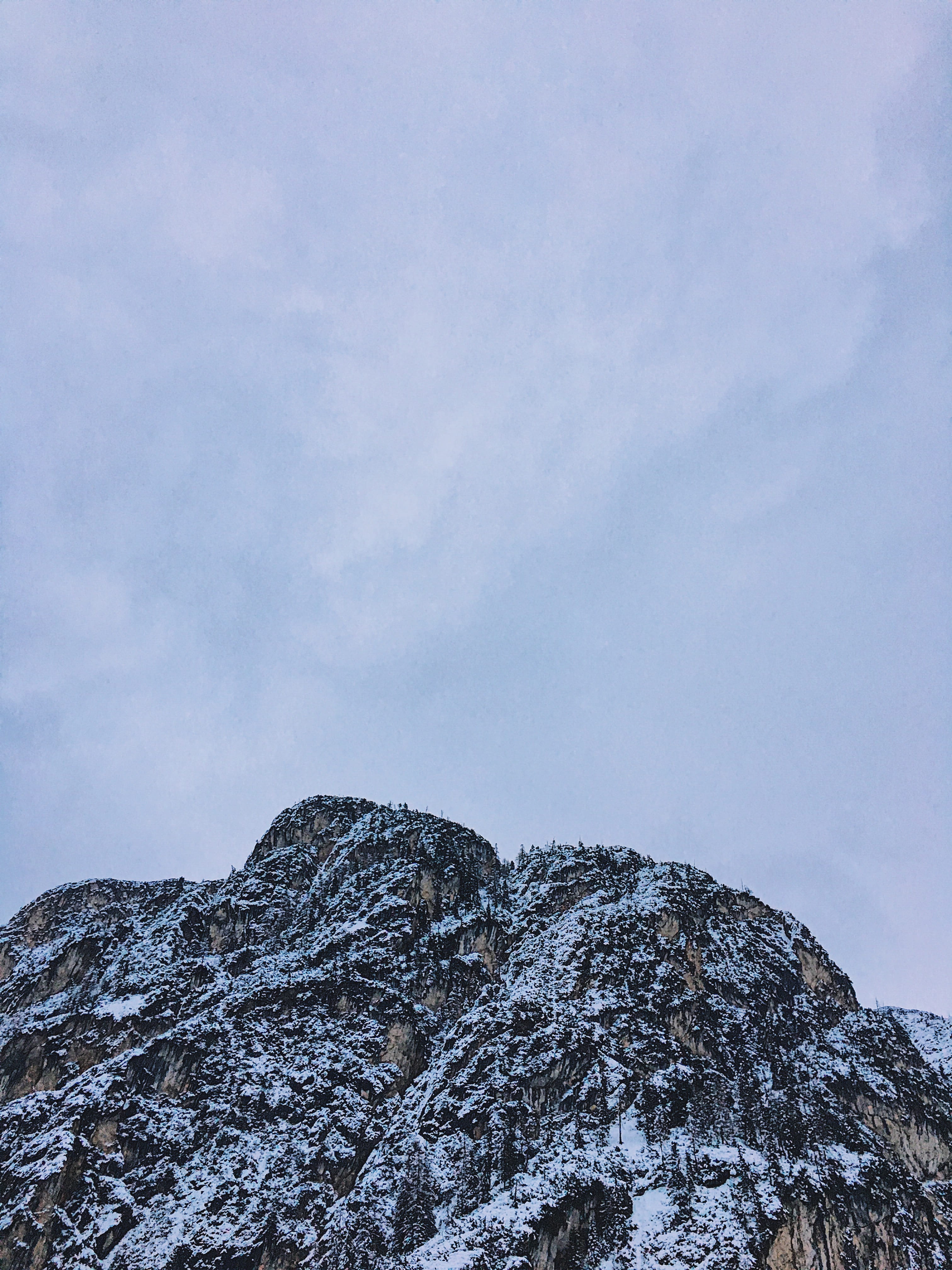 mountain, non-urban scene, nature, snow, san vito, beauty in nature, rock - object, cloud - sky, 4K, snowcapped mountain, cold temperature, no people, Phone HD Wallpaper