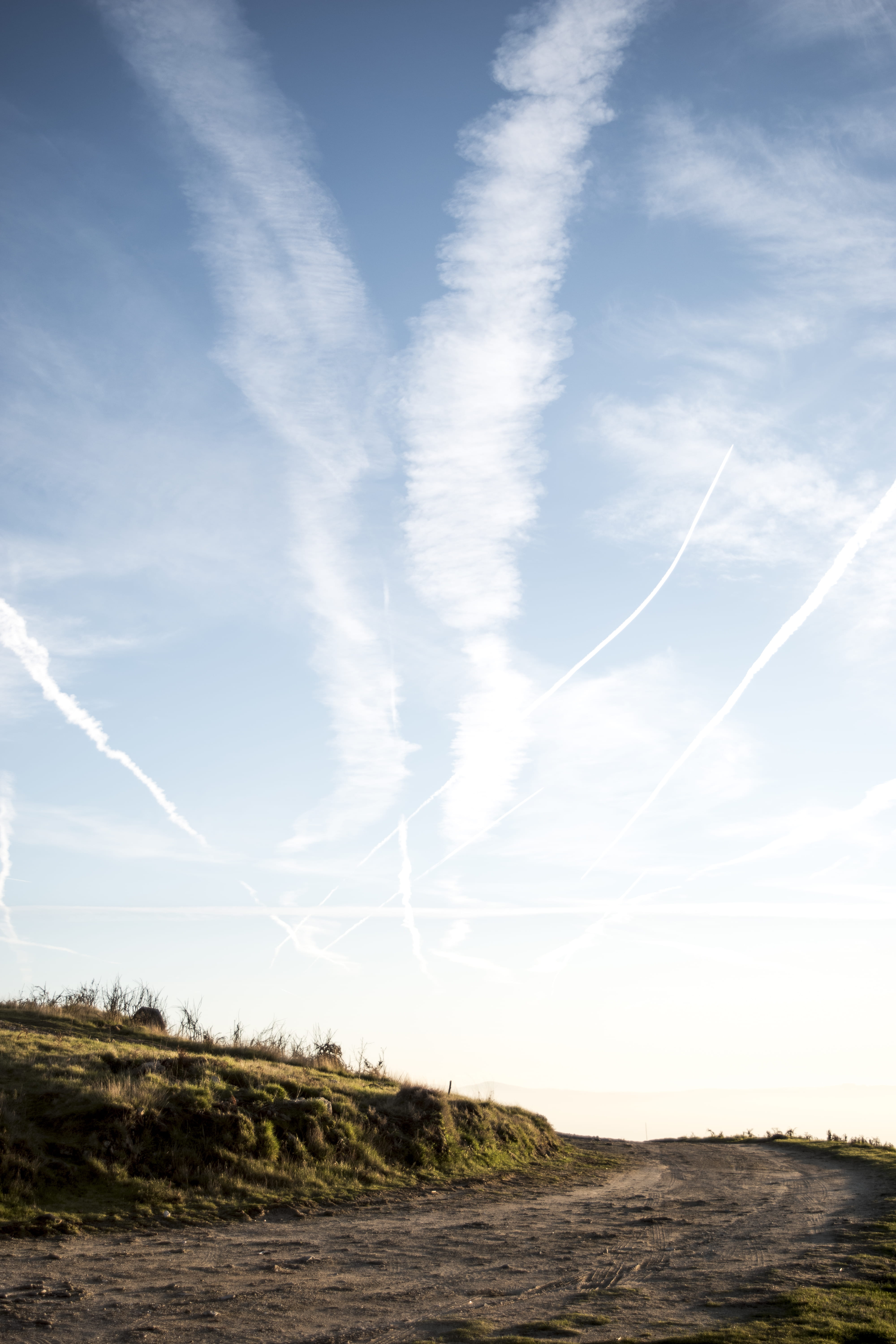 vapor trail, landscape, livertad, weather, scenics - nature, non-urban scene, plant, libre, scenery, cloud, cumulus, slope, beauty in nature, carretera, Phone HD Wallpaper