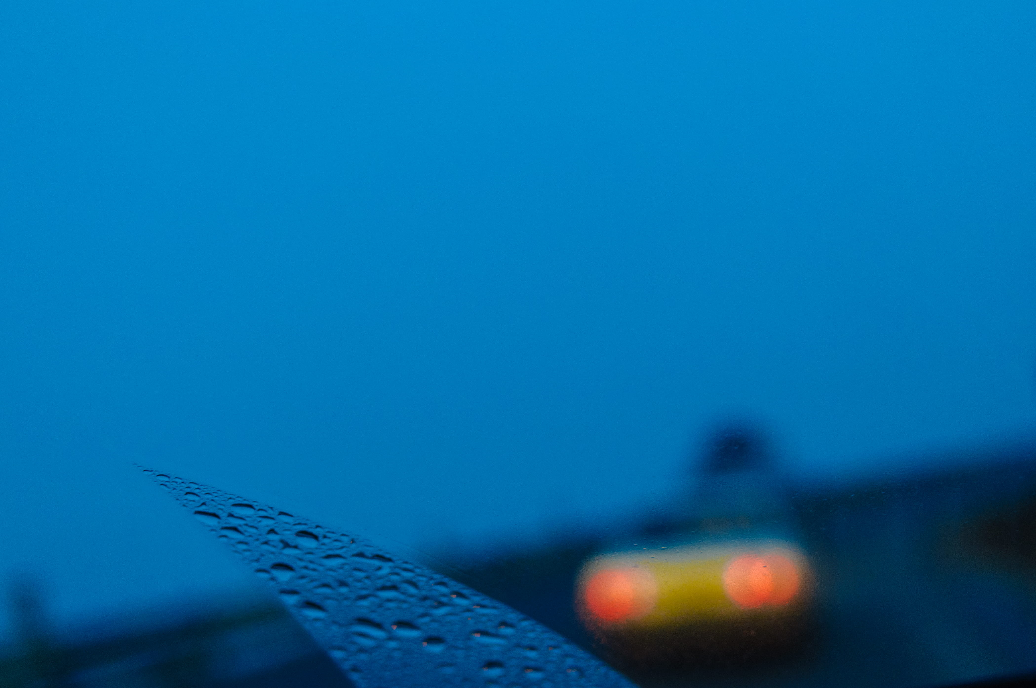 nature, built structure, city, couch, twilight, rainy, shark fin, building exterior, focus on foreground, copy space, architecture, suspense, sky, flying, HD Wallpaper