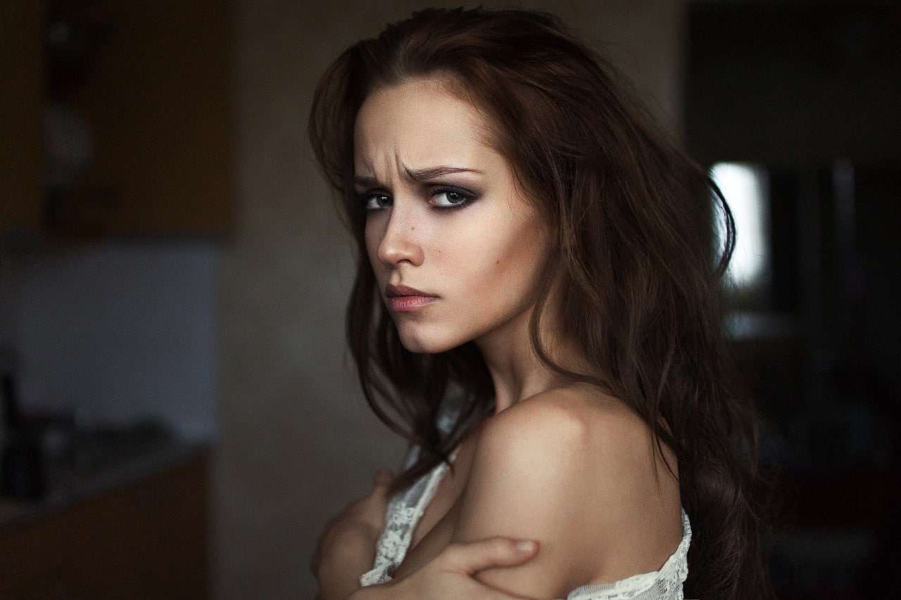 hairstyle, long hair, portrait, hair, looking at camera, women, brown hair, semi-dress, indoors, adult, smoky eyes, young women, one person, 720P, headshot, HD Wallpaper