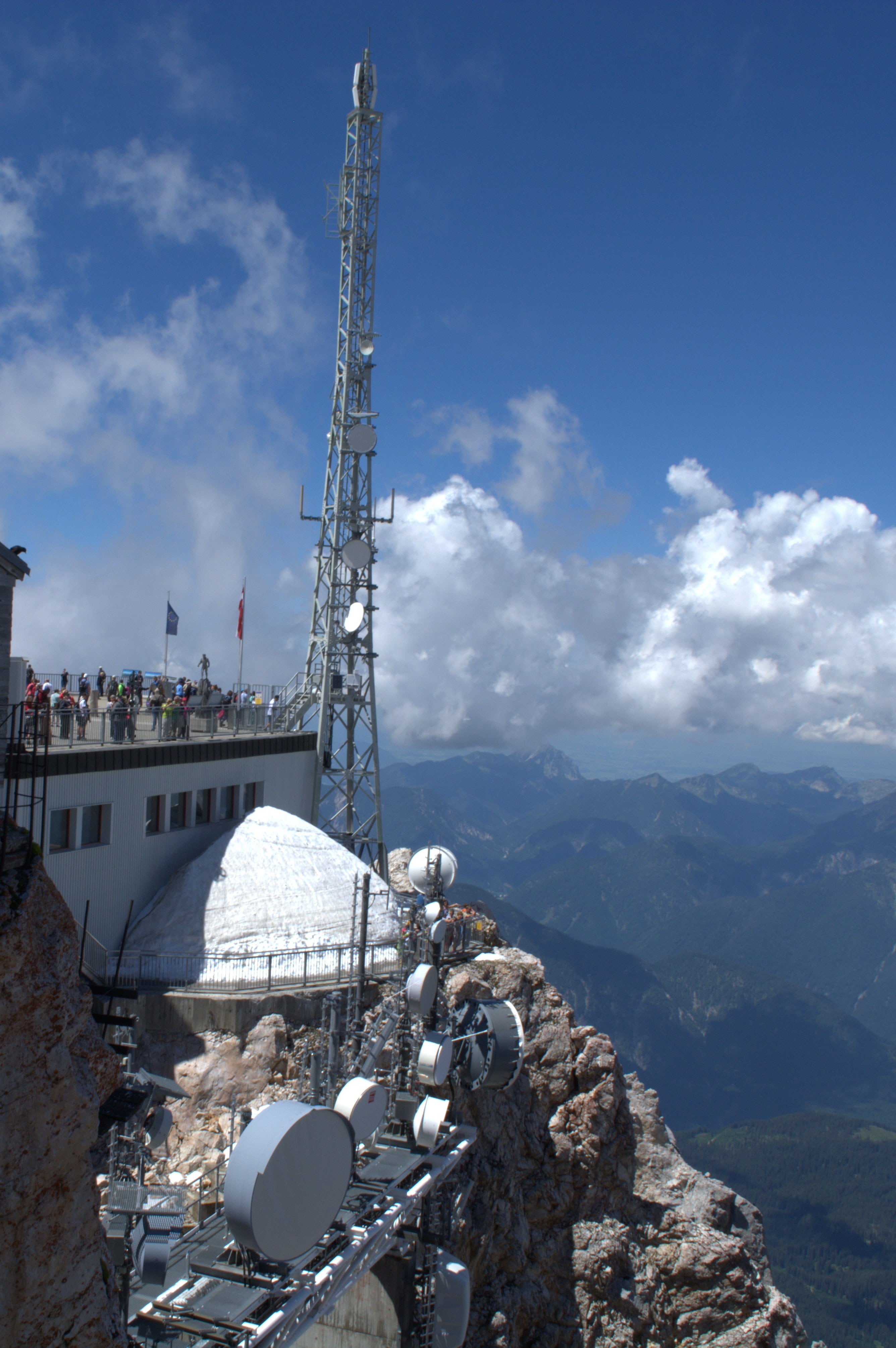 rock rocks, silent, satellite, eastern alps, far right, no people, cloud - sky, mountain pass, mountains, holiday, zugspitze, travel, outdoor, wetterstein mountains, Phone HD Wallpaper