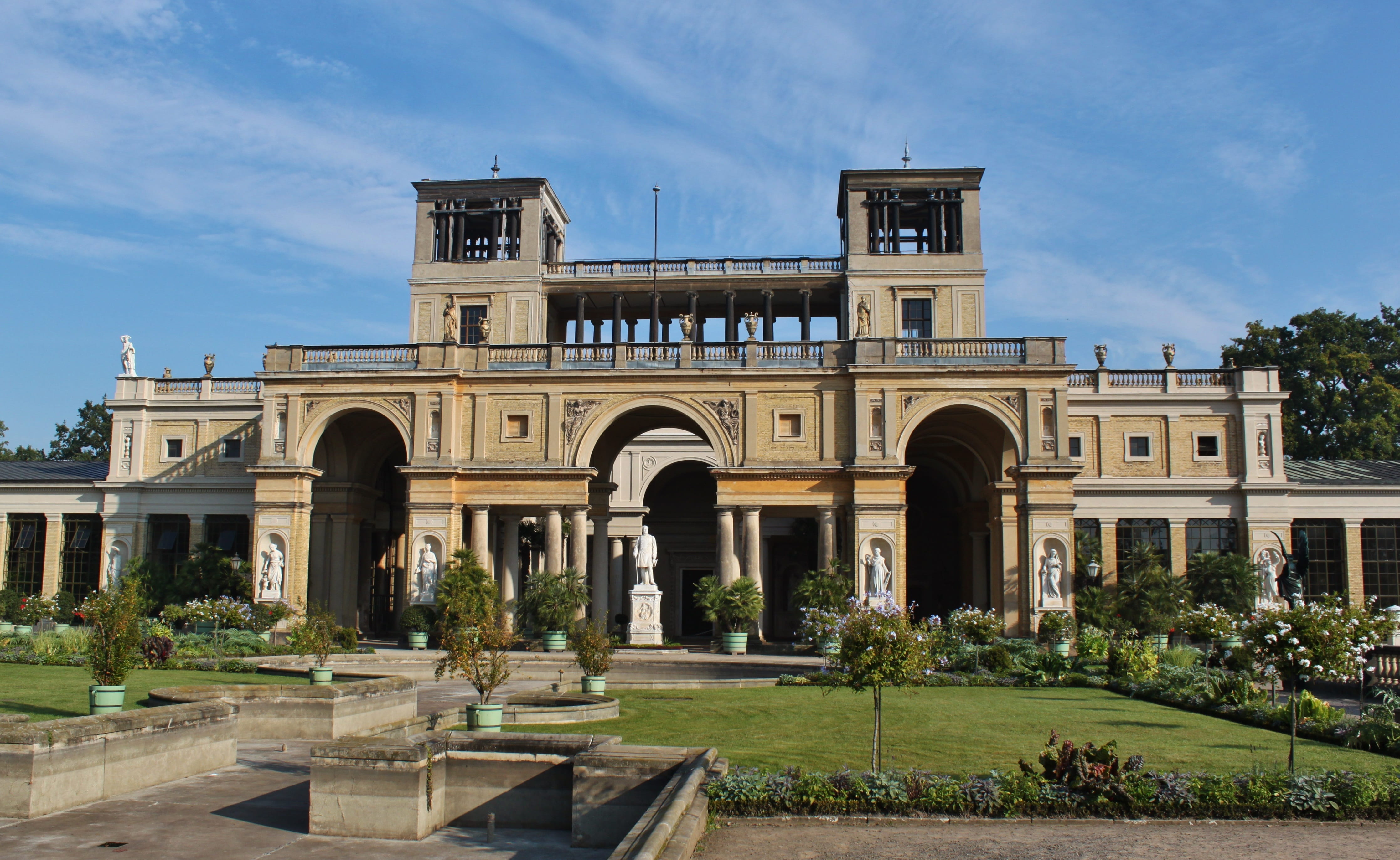 places of interest, history, blue, day, sky, building exterior, building view, Potsdam, no people, built structure, cloud - sky, botany, park, arcades, HD Wallpaper