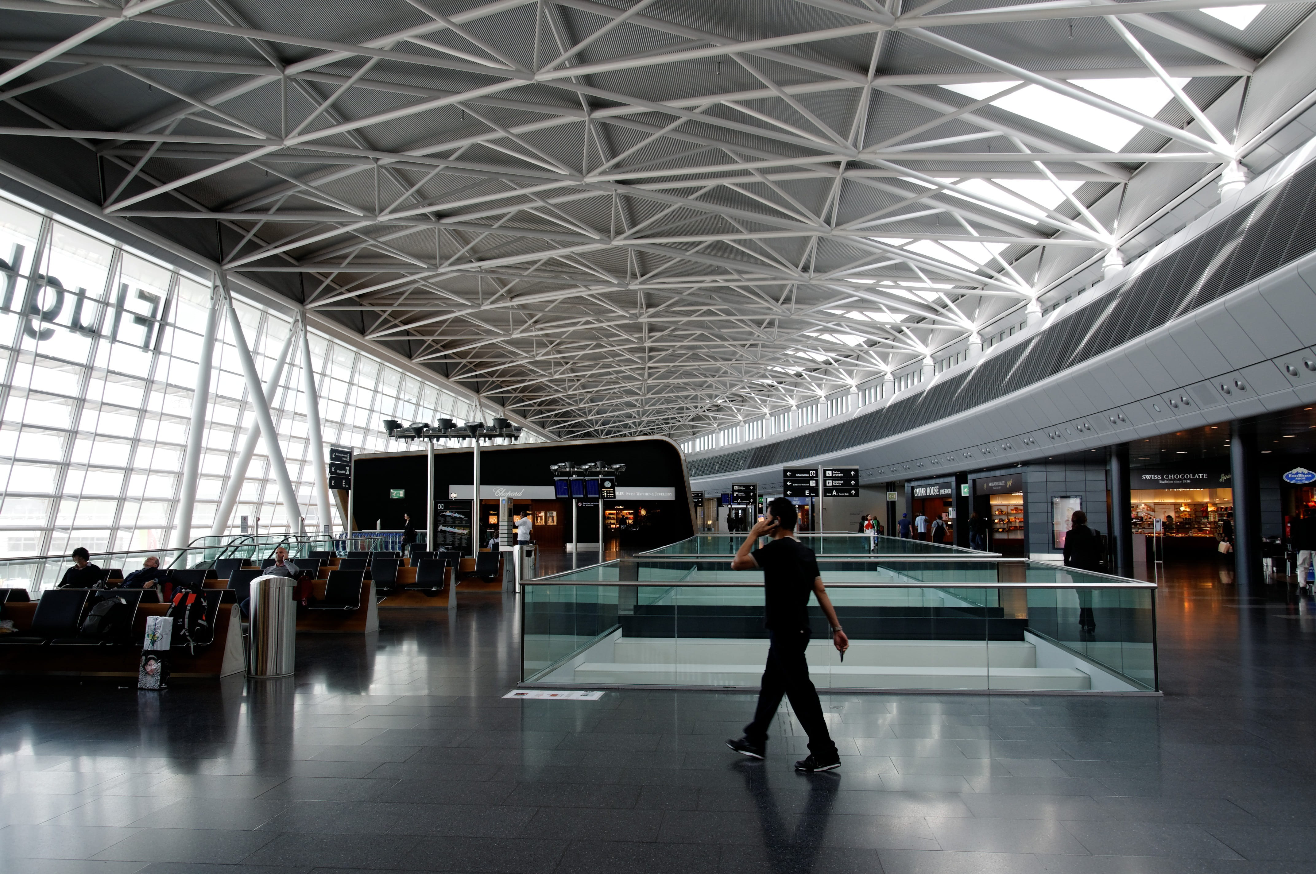 inside, transportation, indoors, walking, travel, communication, architecture, modern, airport departure area, phone, journey, tiled floor, Zurich, flooring, HD Wallpaper