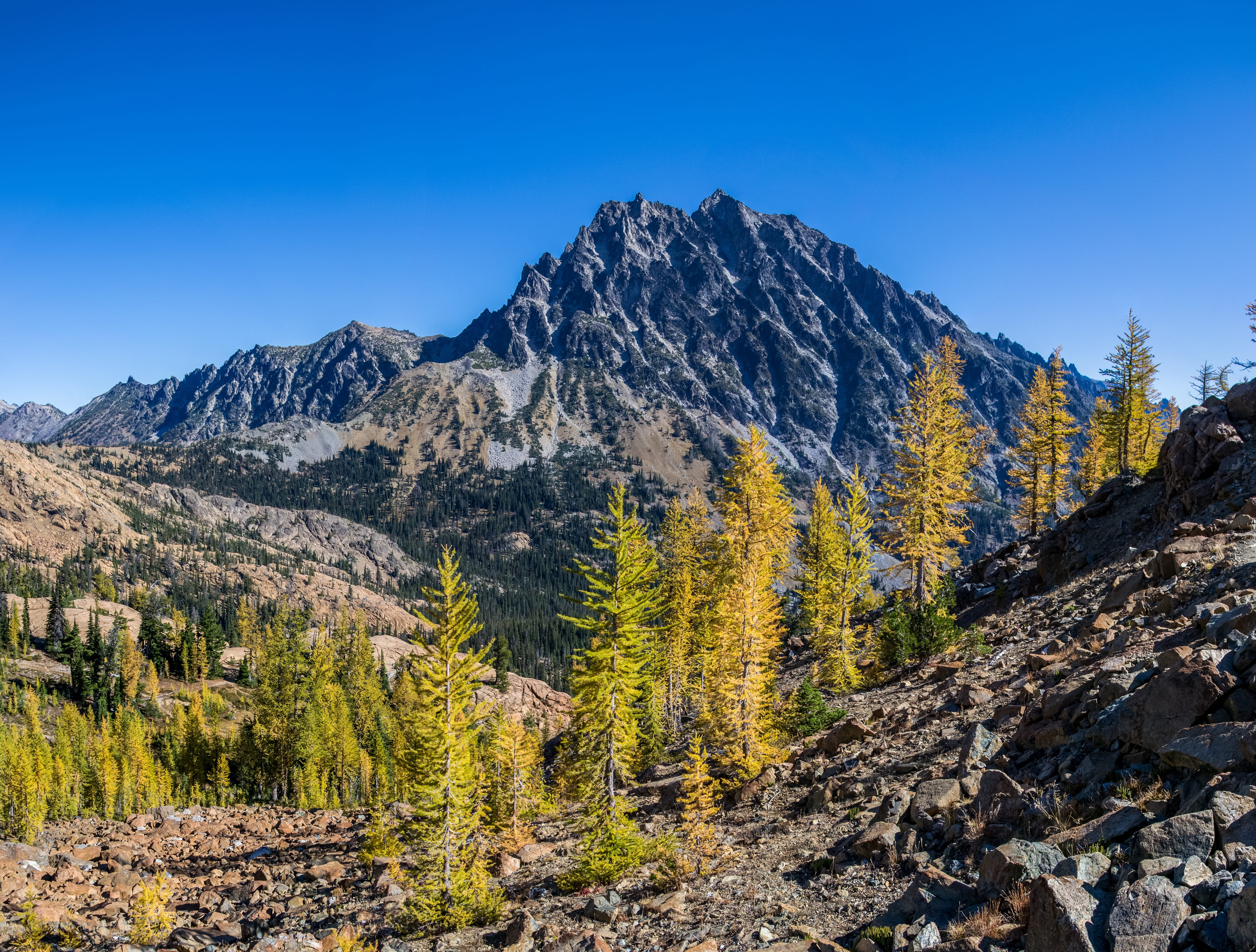 nature, tranquil scene, no people, sky, rock - object, granite, mountain range, washington, scenic view, hiking, usa, mount stuart, peak, mountain, beauty in nature, HD Wallpaper