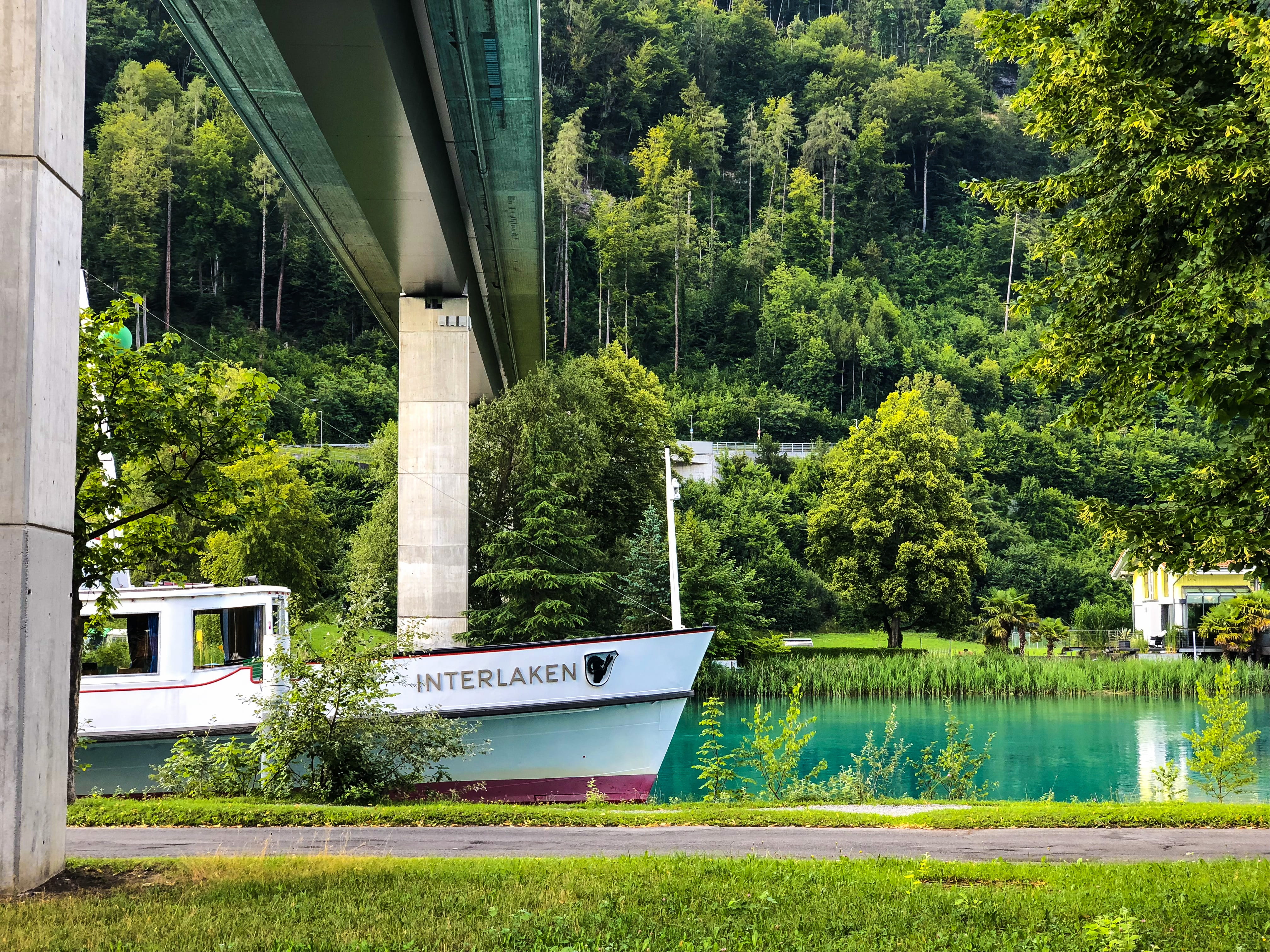 way, built structure, no people, canal, kammistrasse 5, mode of transportation, day, road, architecture, 4K, lake, outdoors, tree, vegetation, interlaken, HD Wallpaper
