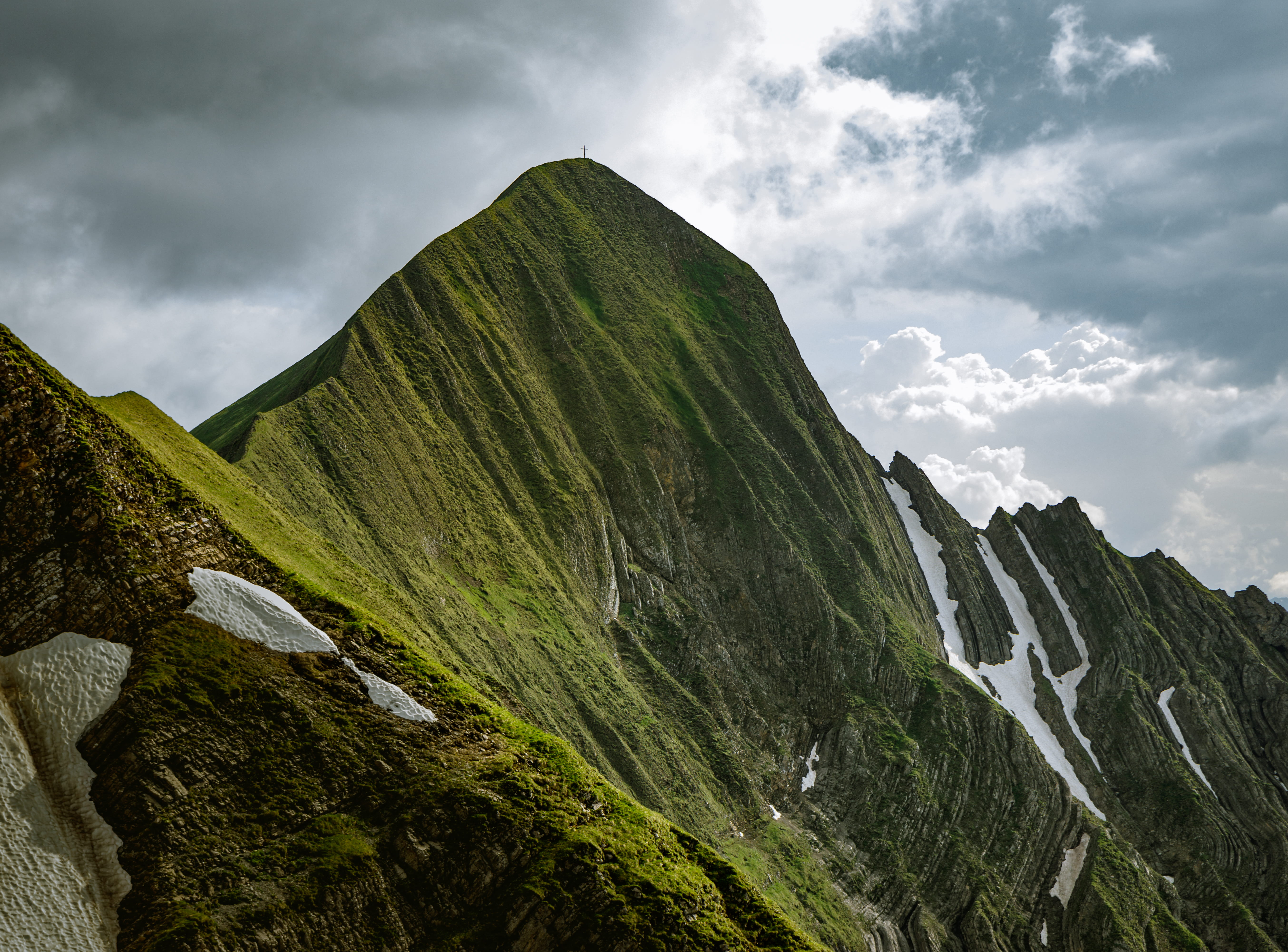 balmi, remote, formation, cloudy, mountain range, stark, sky, hiking, formations, idyllic, snow, green, mountain peak, beauty in nature, contrast, rock, HD Wallpaper