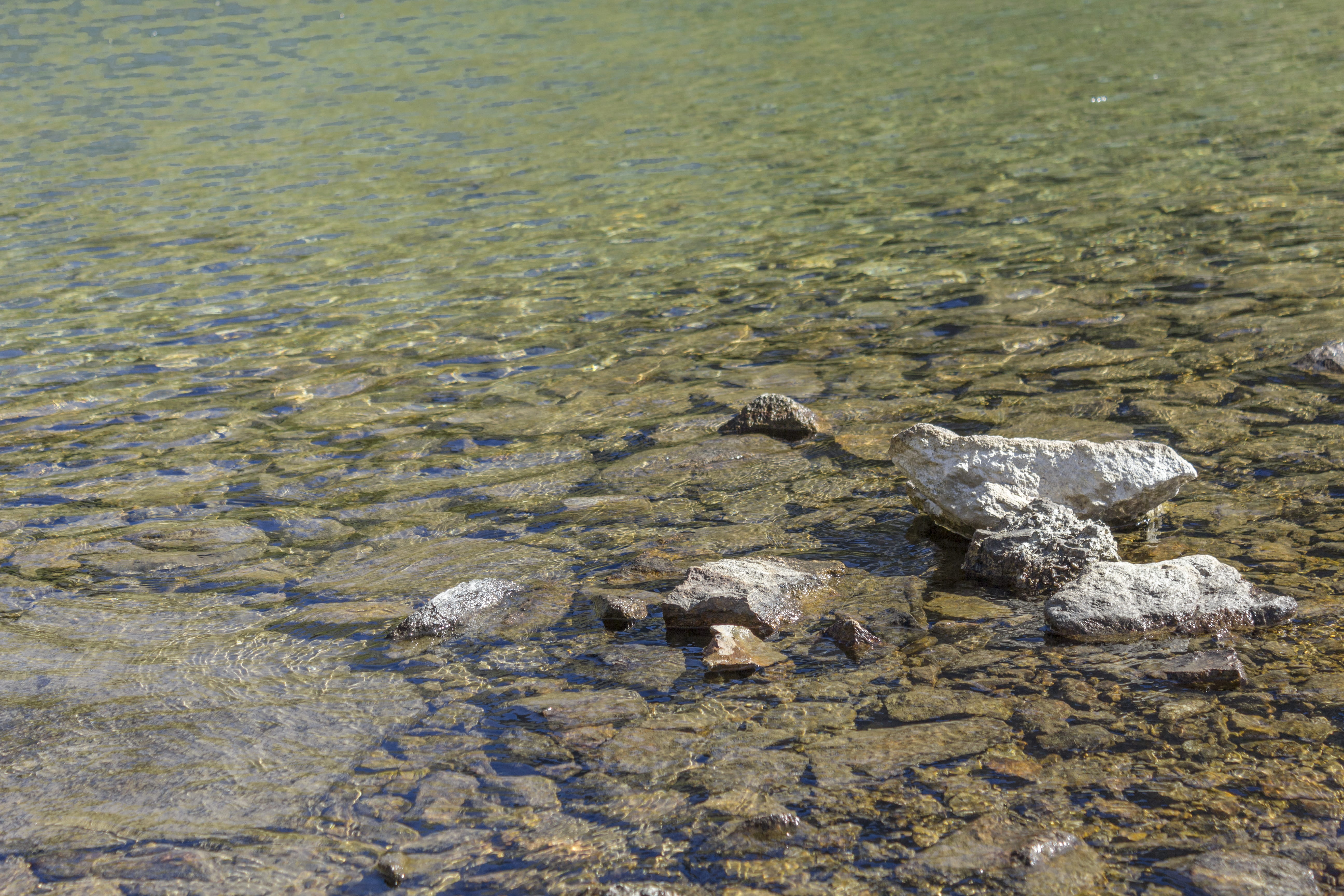rock, tranquil scene, shallow, sea, waterfront, no people, non-urban scene, nature, solid, beauty in nature, land, switzerland, beach, day, sunlight, interlaken, HD Wallpaper