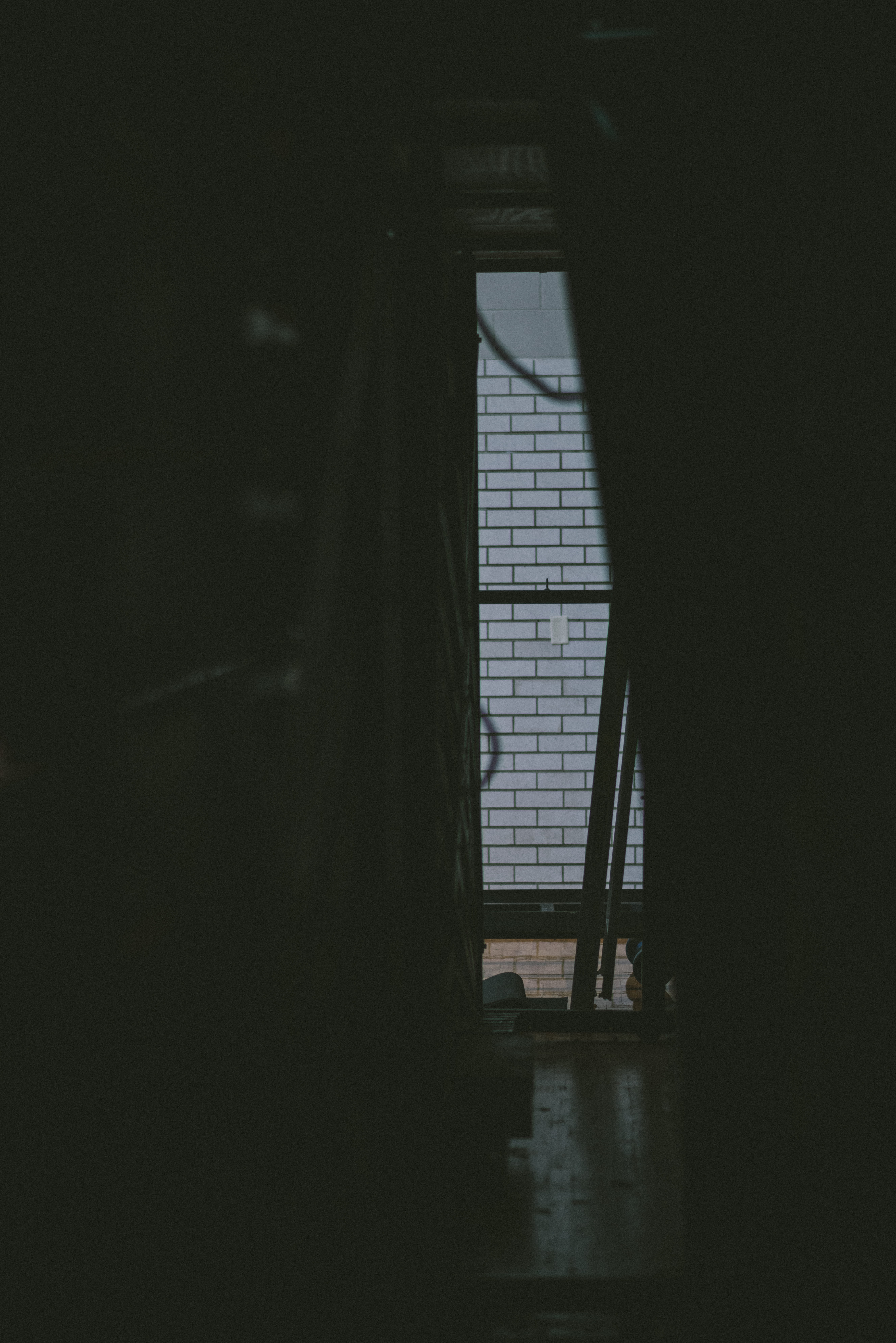 silhouette, building, white wall, desktop, domestic room, protection, security, entrance, interior, sunlight, no people, architecture, Phone HD Wallpaper