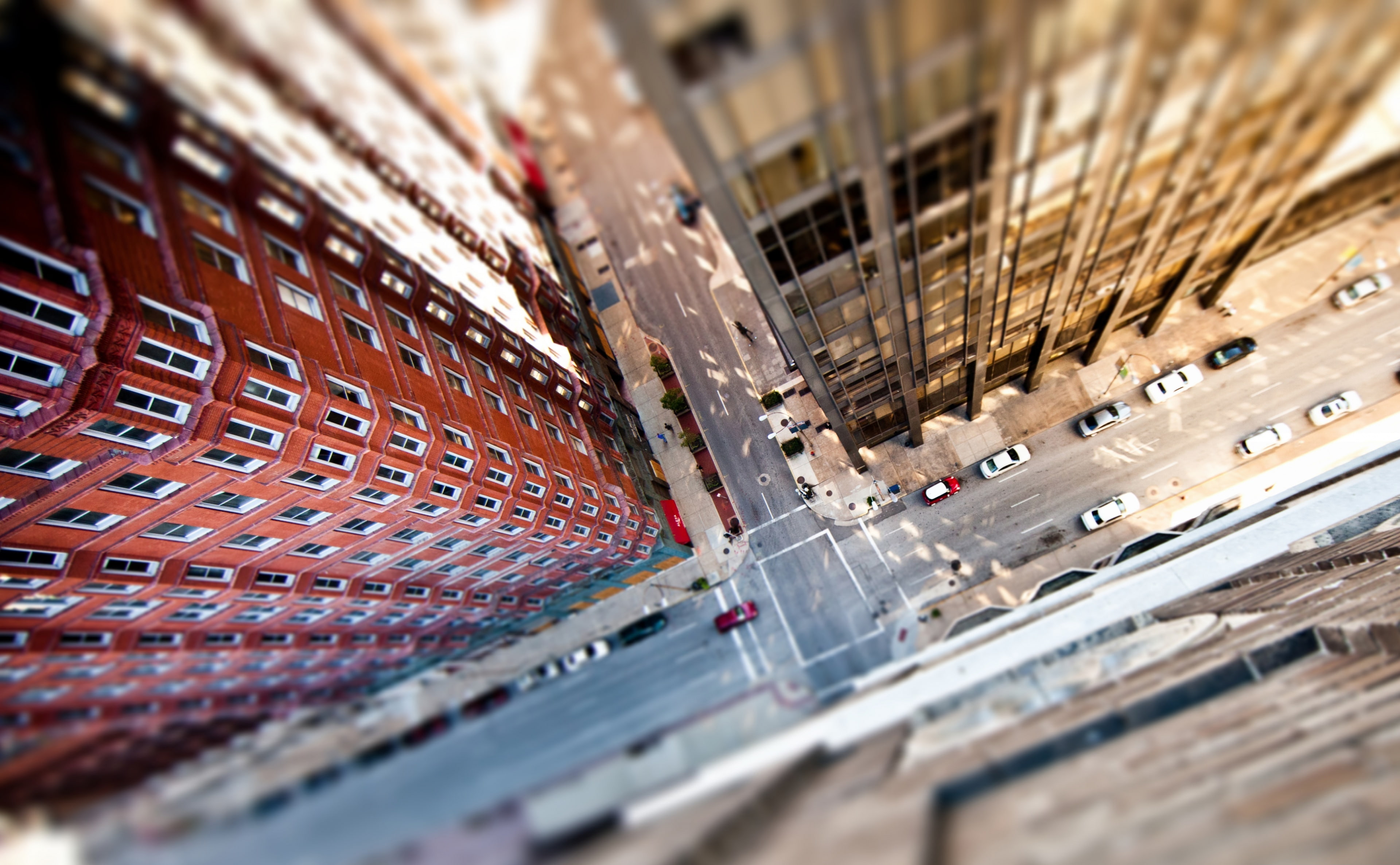 transportation, mode of transportation, red, United States, St Louis, Missouri, street, building exterior, tilt-shift, architecture, land vehicle, travel, HD Wallpaper