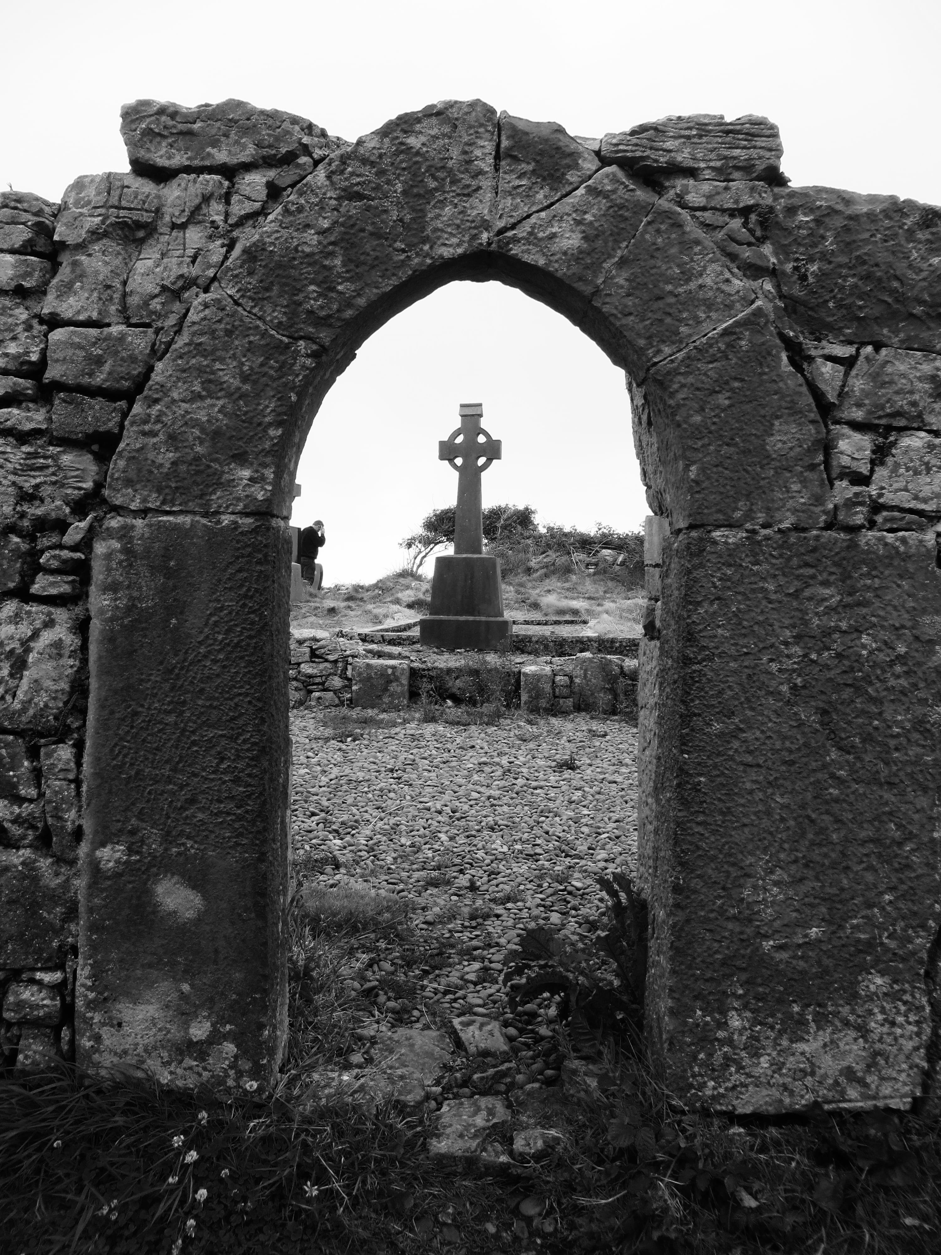 aran islands, celtic, the past, island, ireland, no people, building, outdoors, old, day, sky, ruined, cemetery, the seven churches, dead, belief, 4K, Phone HD Wallpaper