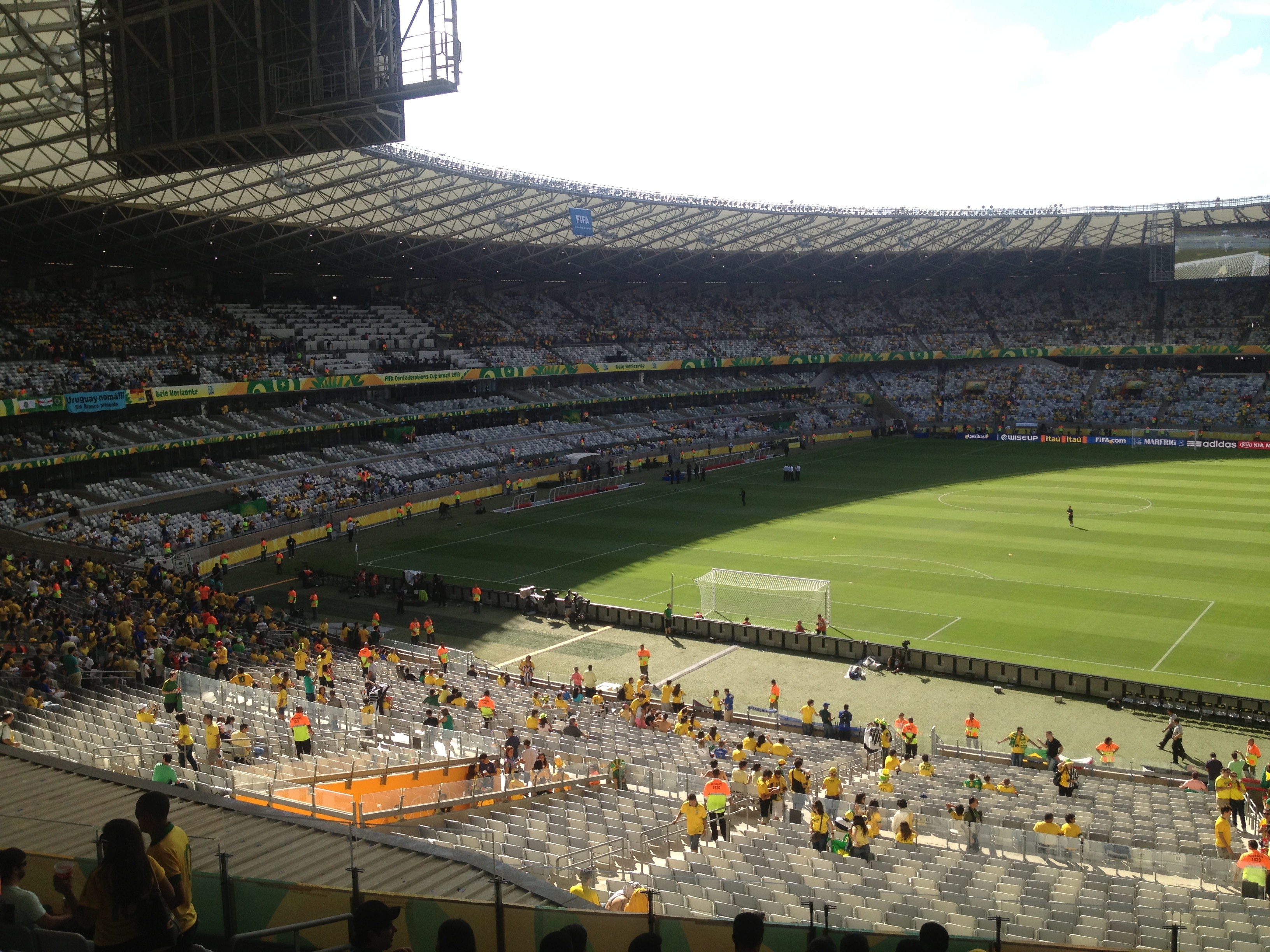 spectator, large group of people, real people, built structure, men, watching, group of people, day, women, crowd, confederations cup, outdoors, competition, HD Wallpaper