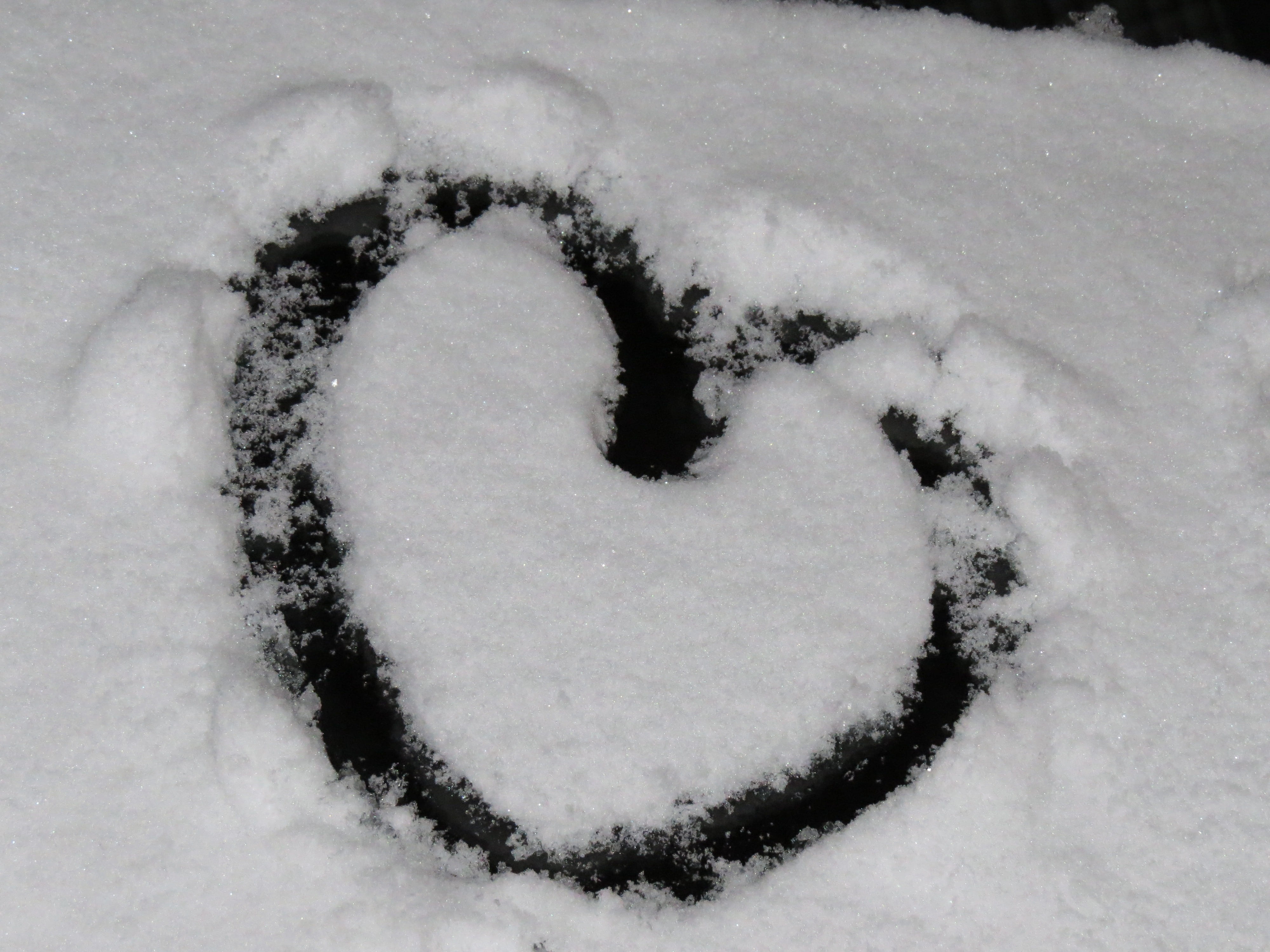 white color, field, formation, high angle view, i love you, i like you, close, photo, land, snow heart, nature, close-up, environment, extreme weather, HD Wallpaper