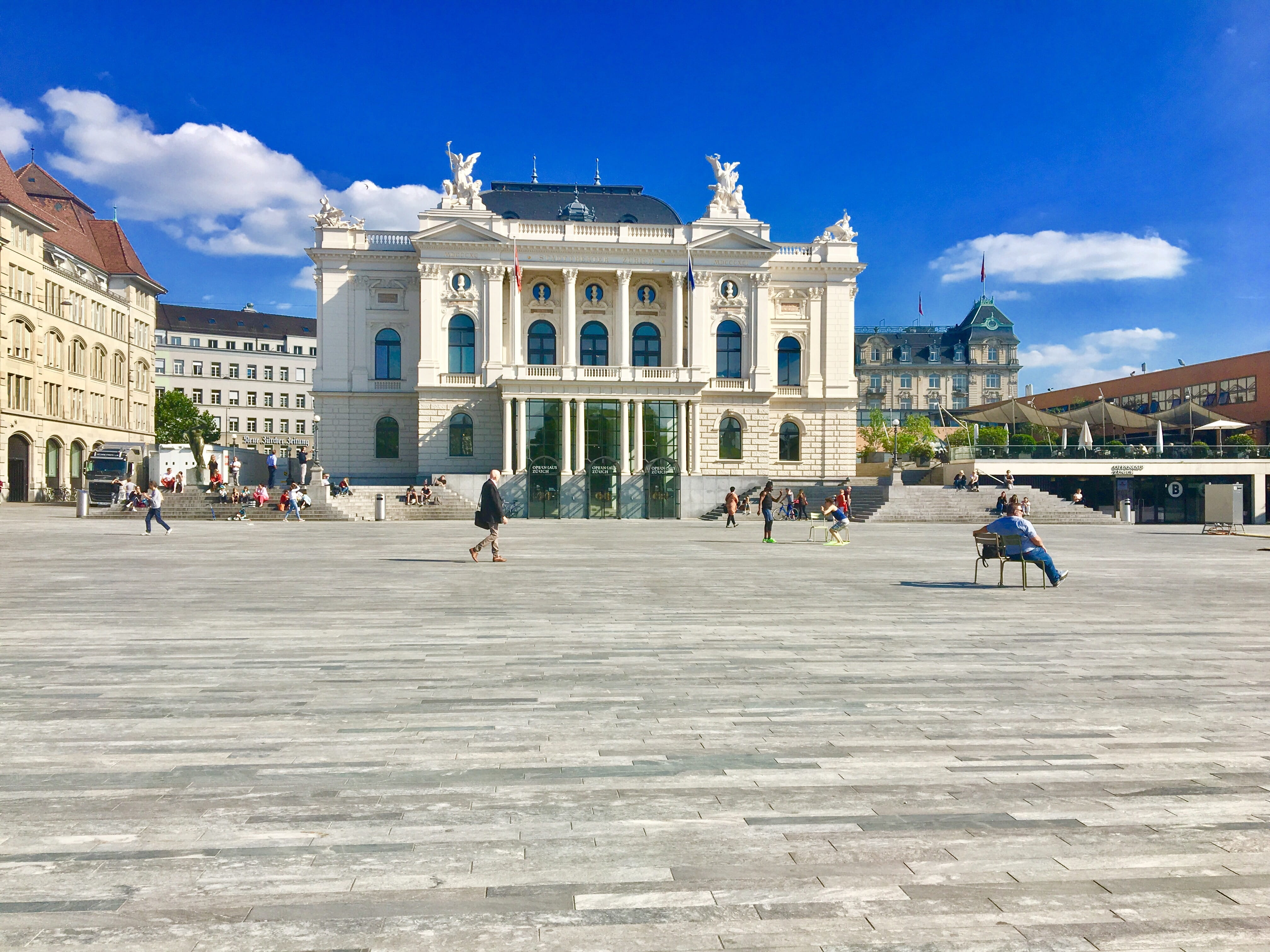 chair, outdoors, swiss, history, culture, tourist, city, road, vacations, restaurant, the past, sculpture, away, europe, zurich, architecture, crowd, travel destinations, HD Wallpaper