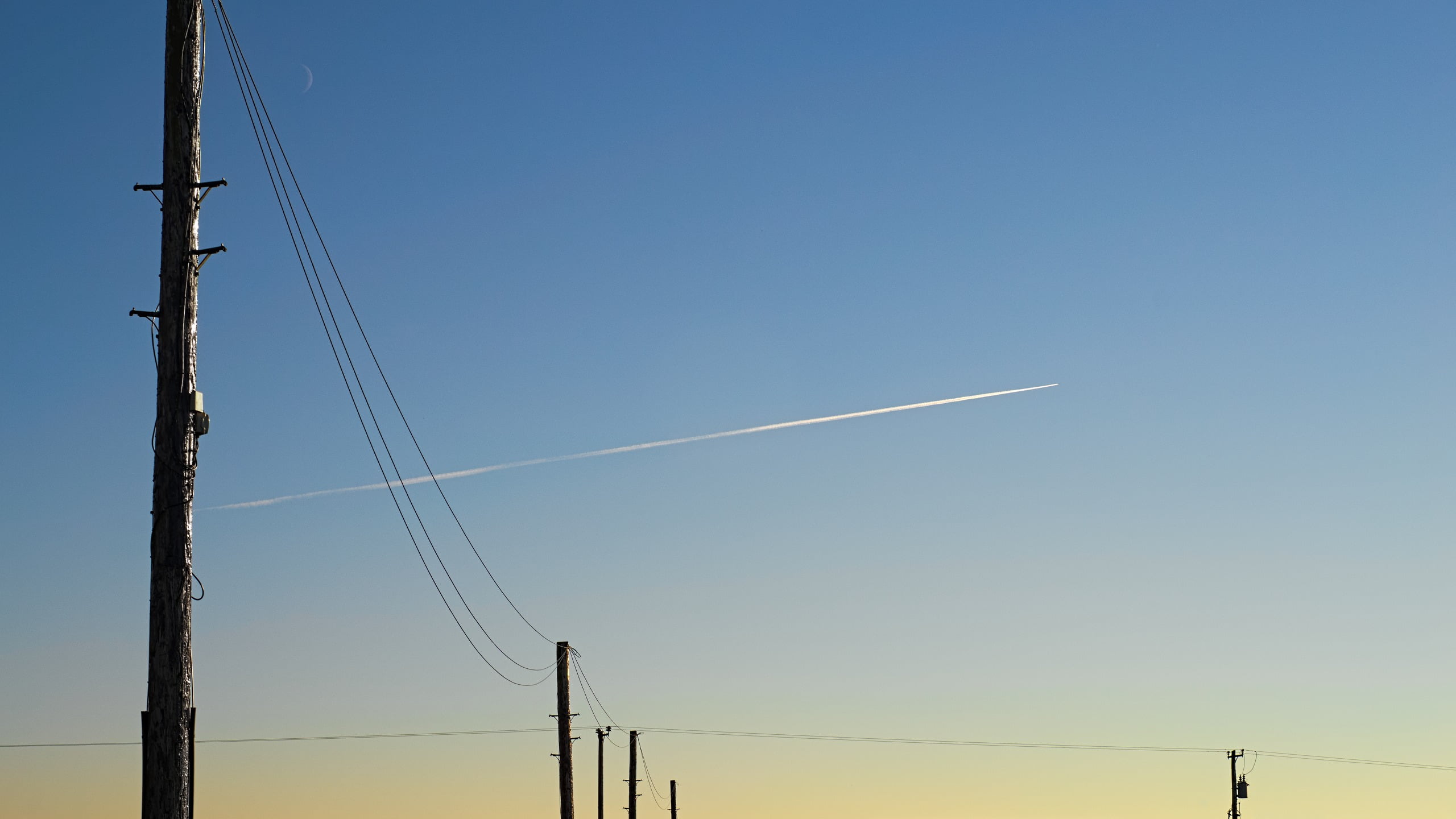 contrails, electric, sunset, connection, electricity, nature, low angle view, power line, outdoors, black, day, airplane, 2K, blue, post, fuel and power generation, HD Wallpaper