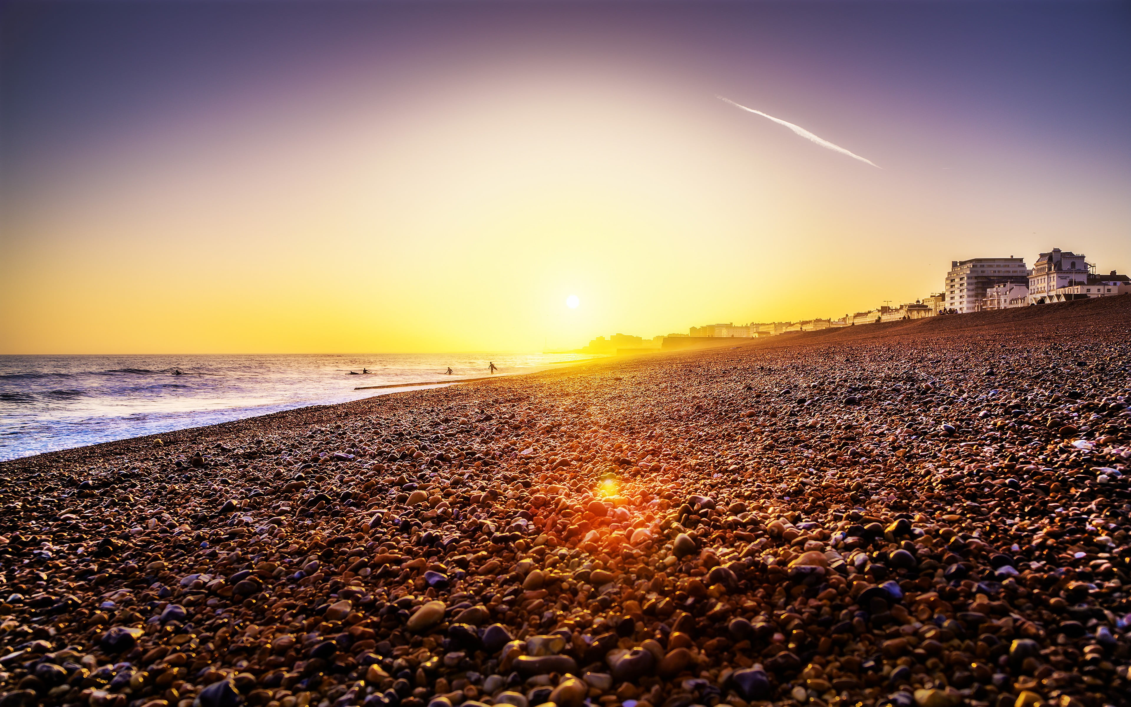 beauty in nature, brown, sunlight, sea, wooden, pollution, pebble, sun, contrails, water, building exterior, horizon over water, beach, table, brighton beach, HD Wallpaper