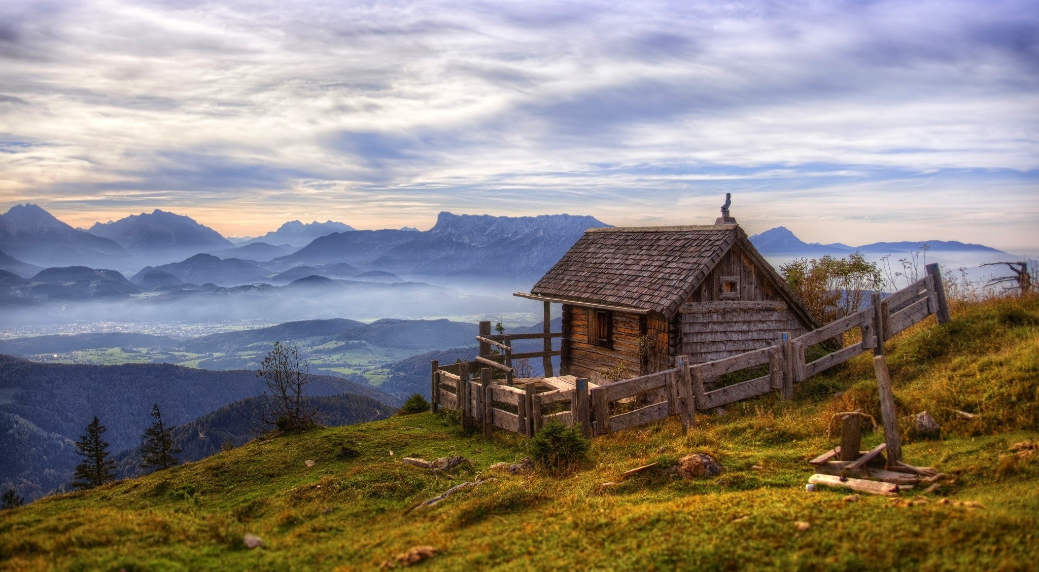 1080P, clouds, Salzburg, fence, nature, landscape, Austria, mountains, cabin, grass, mist, cottage, valley, HD Wallpaper