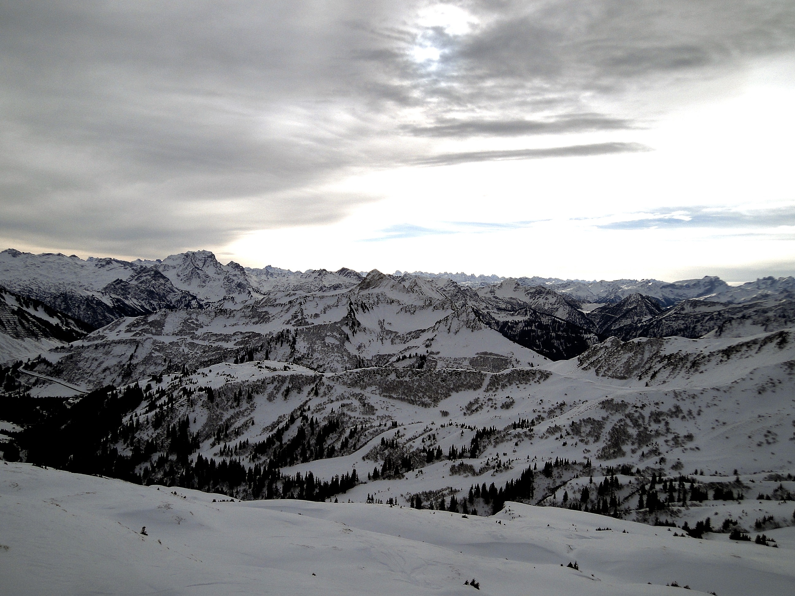 damüls, tranquility, resort, force of nature, mountain, summit, mountain hut, environment, blue, winter sports, dream day, chairlift, light, vision, distant, HD Wallpaper