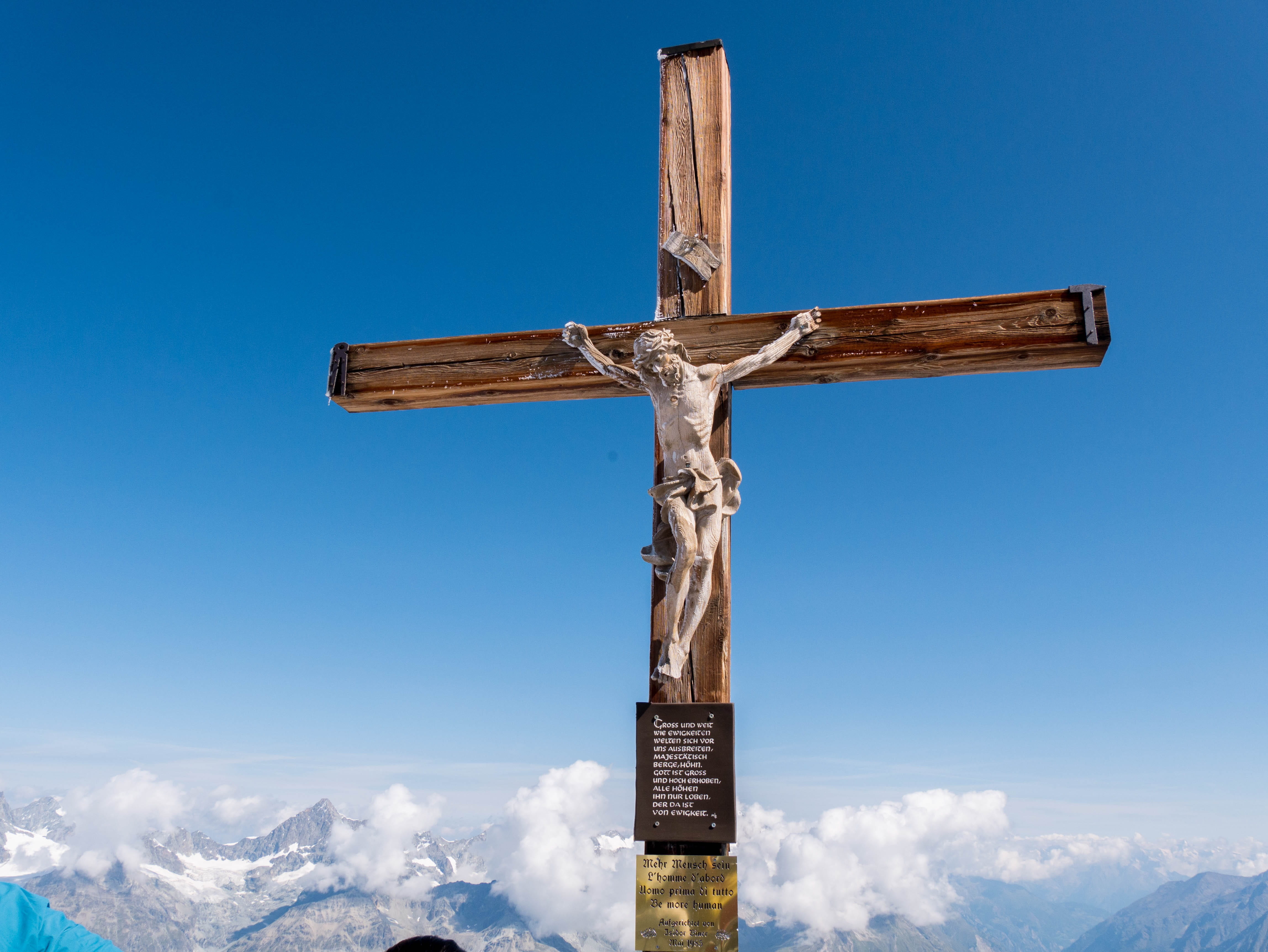 4K, symbol, statue, religious equipment, place of worship, day, no people, religion, belief, crucifix, nature, built structure, sculpture, cross, forgiveness, HD Wallpaper