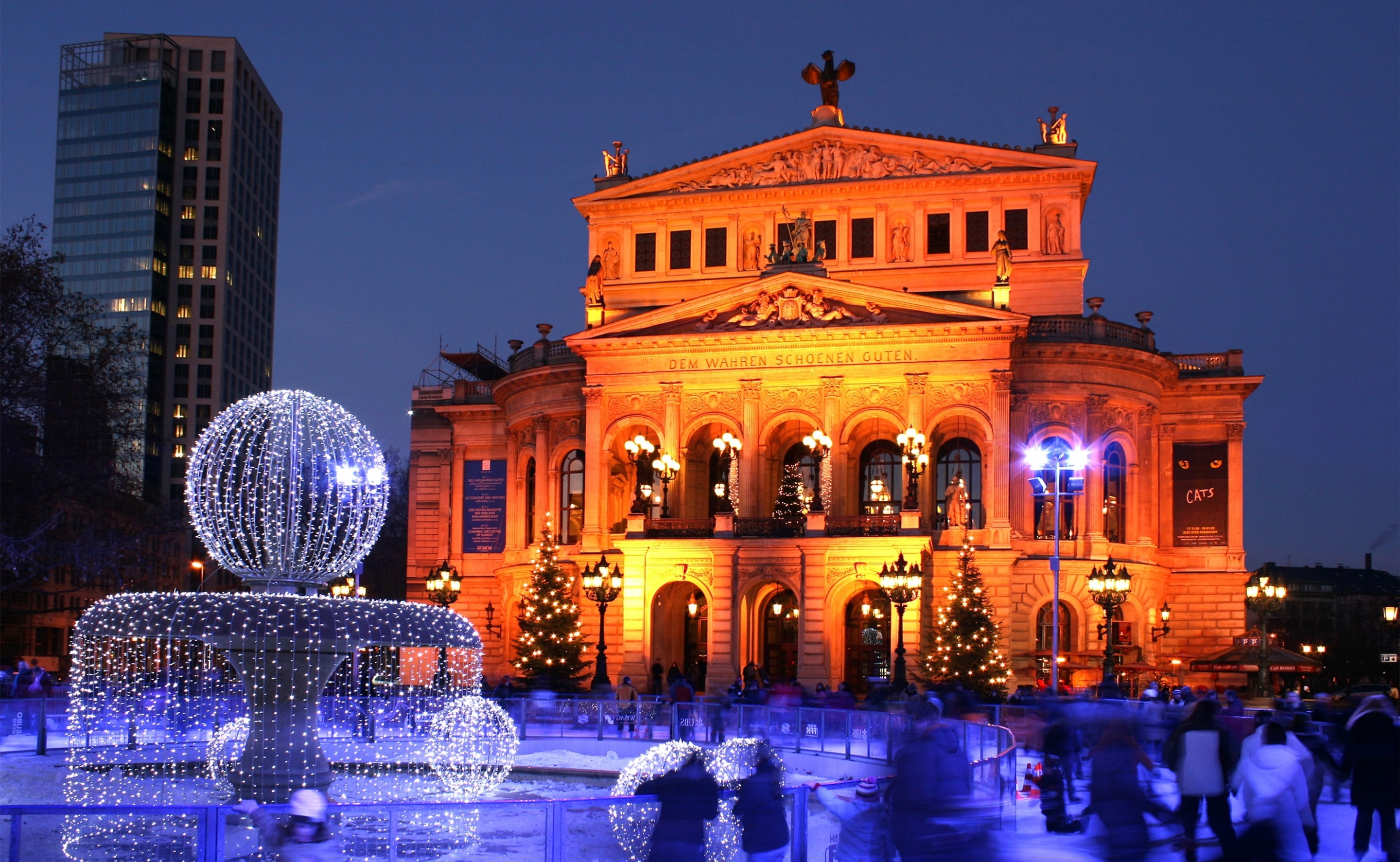 incidental people, travel, Europe, old, blue, frankfurt am main, building exterior, illuminated, building, Germany, architecture, Opera, travel destinations, HD Wallpaper