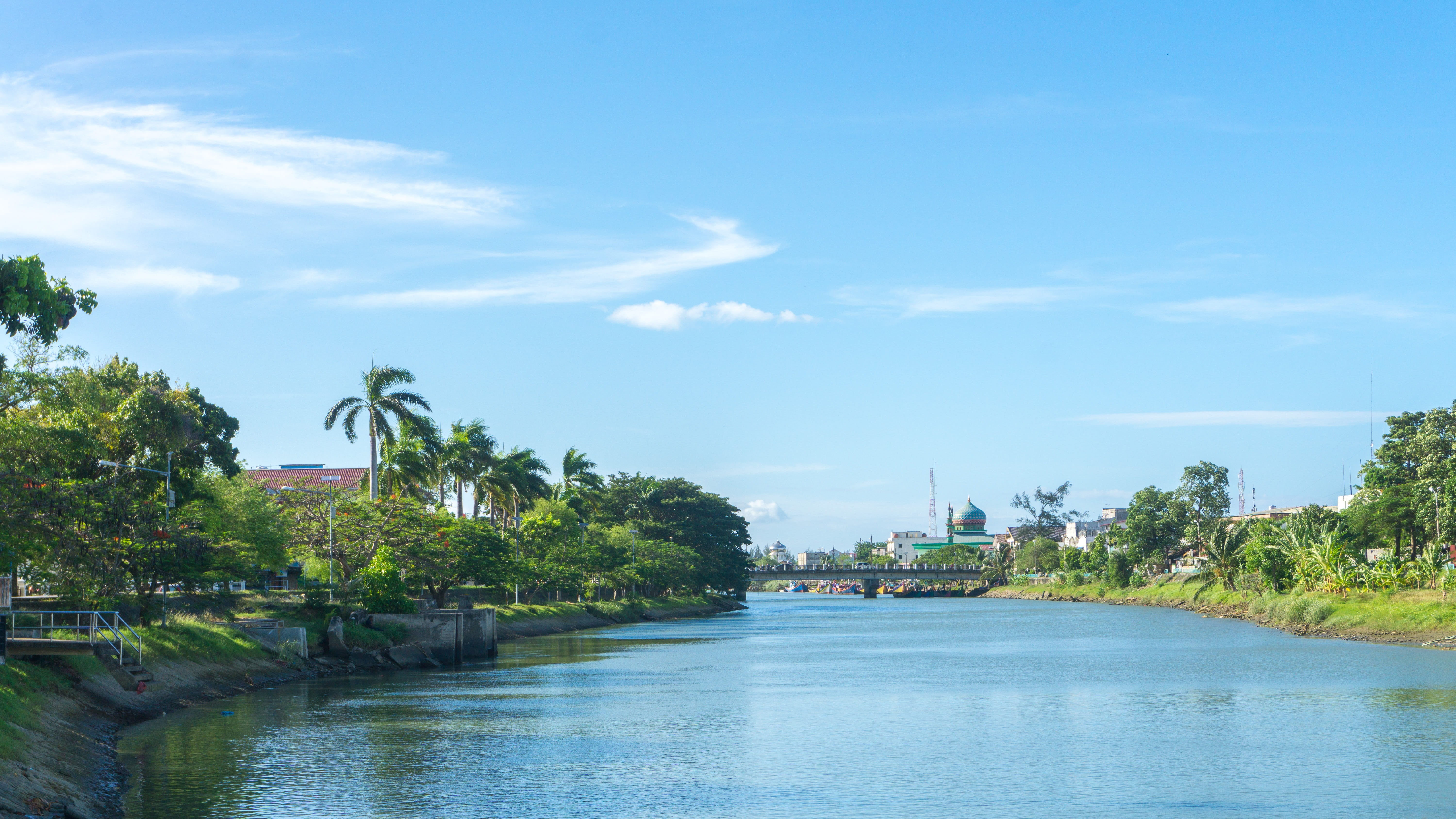 Fore, 5K, sky, lake, park, landscape, architecture, people, natural, day, scenery, cloud - sky, adventure, Outdoor, tropical climate, tree, water, no people, HD Wallpaper