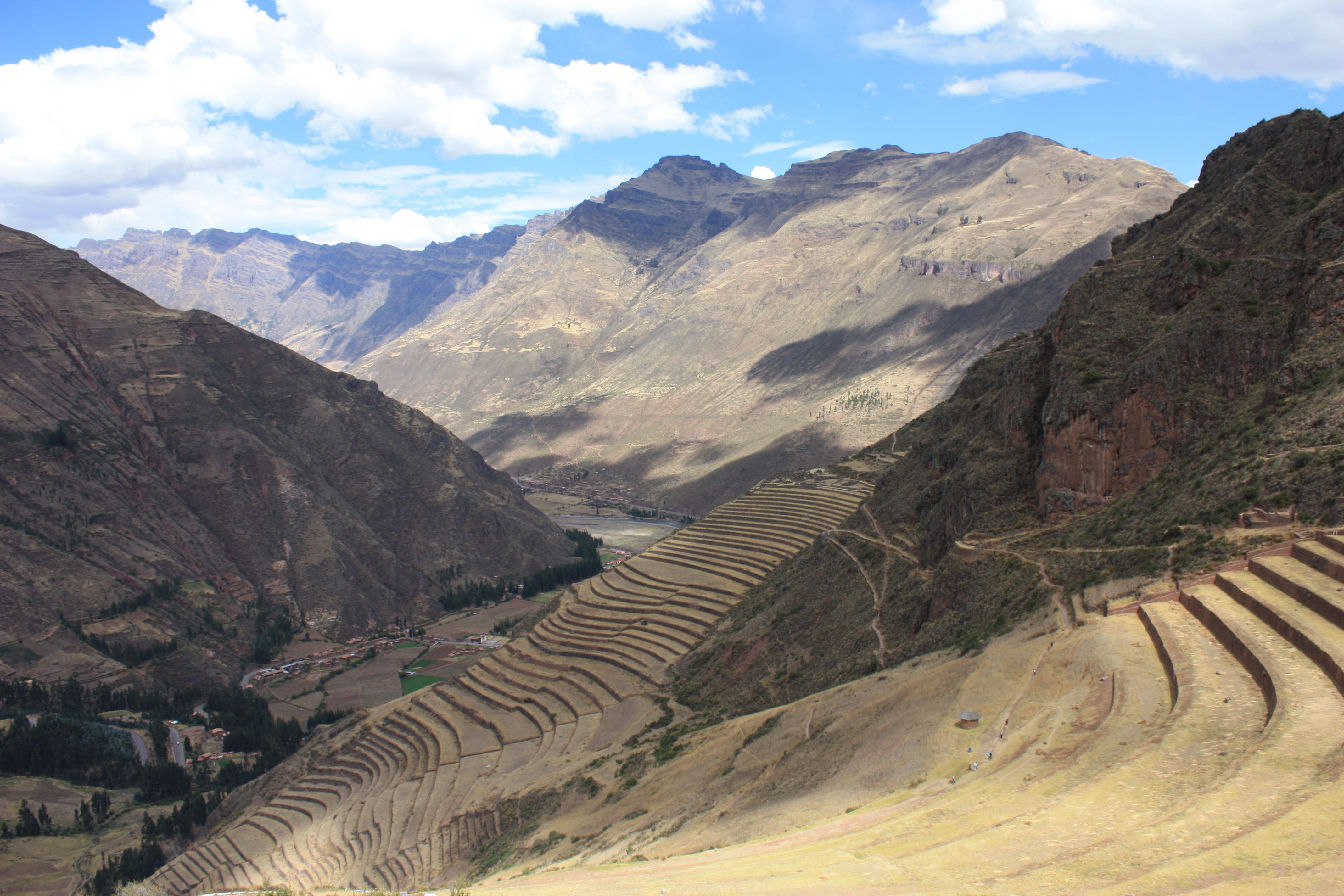 land, mountain, scenics - nature, travel destinations, outdoors, idyllic, non-urban scene, environment, pisac, tranquil scene, beauty in nature, tranquility, HD Wallpaper