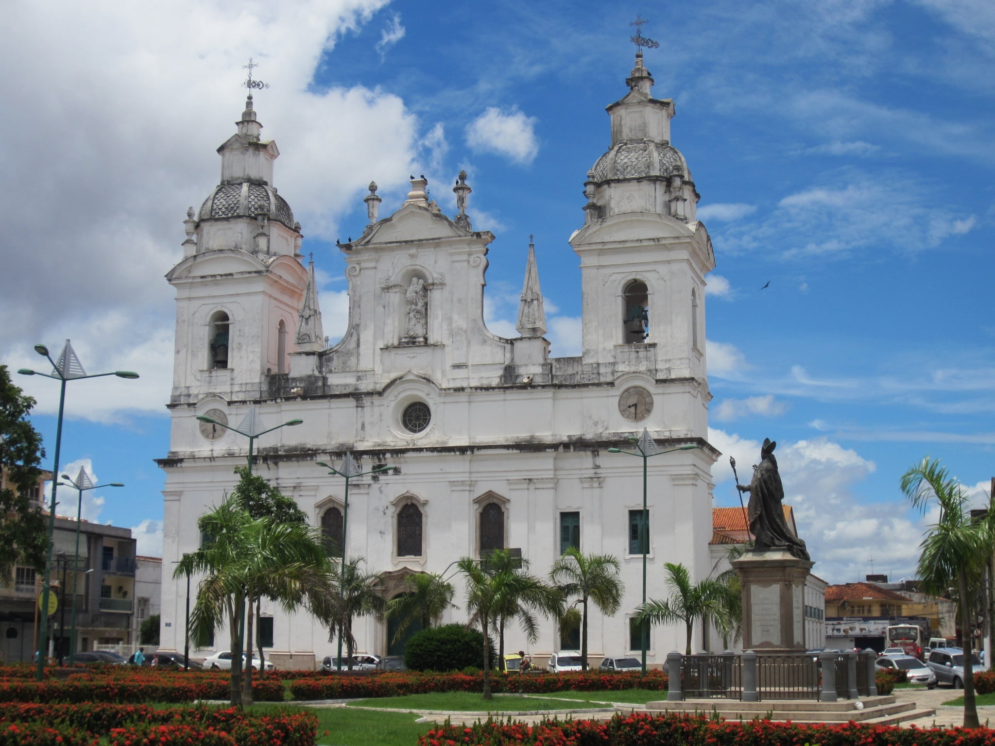spire, the past, day, museums nearby, architecture, brazil, incidental people, plant, belief, built structure, belem, 1080P, building, sky, cloud - sky, HD Wallpaper