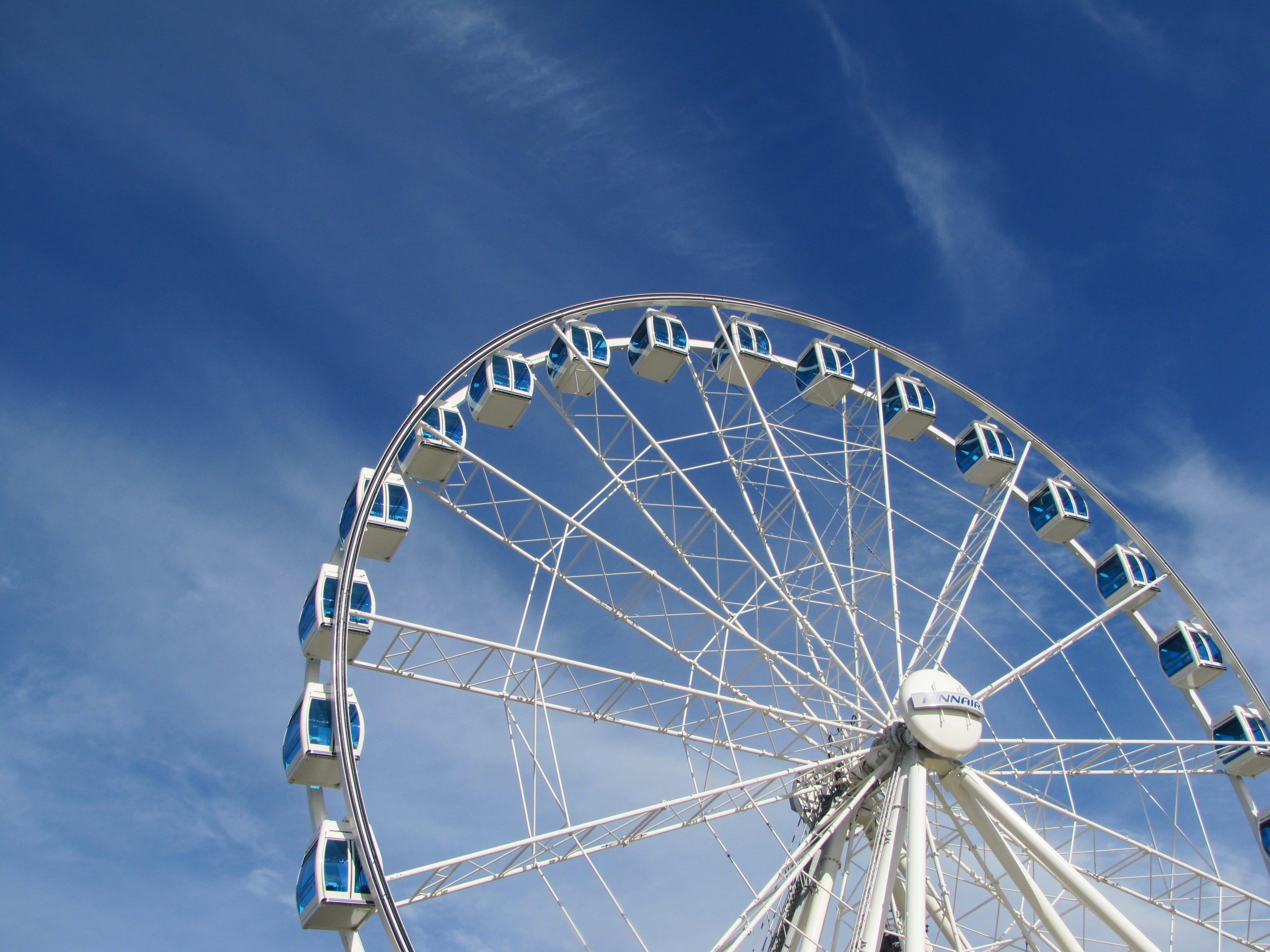 day, ferris, helsinki, architecture, geometric shape, low angle view, daytime, cloud - sky, sky, finnair sky wheel, attraction, arts culture and entertainment, HD Wallpaper