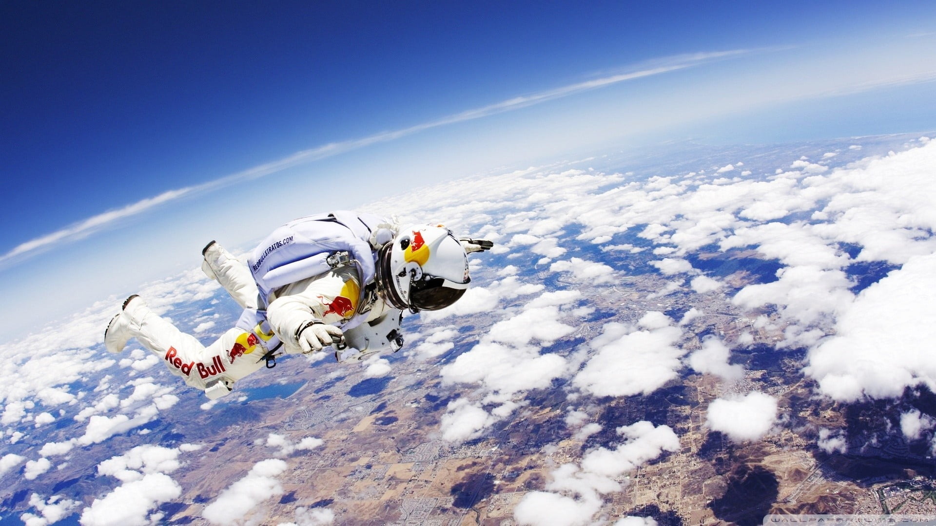 white, adventure, outdoors, sky, skydiving, extreme sports, astronaut, cold temperature, 1080P, beauty in nature, nature, cloud - sky, people, yellow, HD Wallpaper
