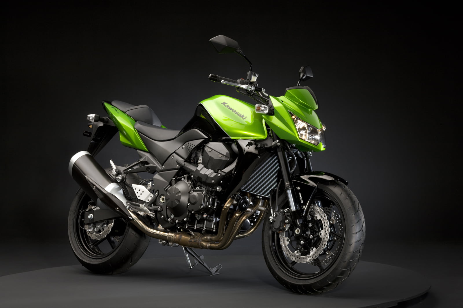 mode of transportation, studio shot, motorcycle, stationary, car, chrome, wheel, no people, Kawasaki, 2009, indoors, land vehicle, black color, transportation, HD Wallpaper