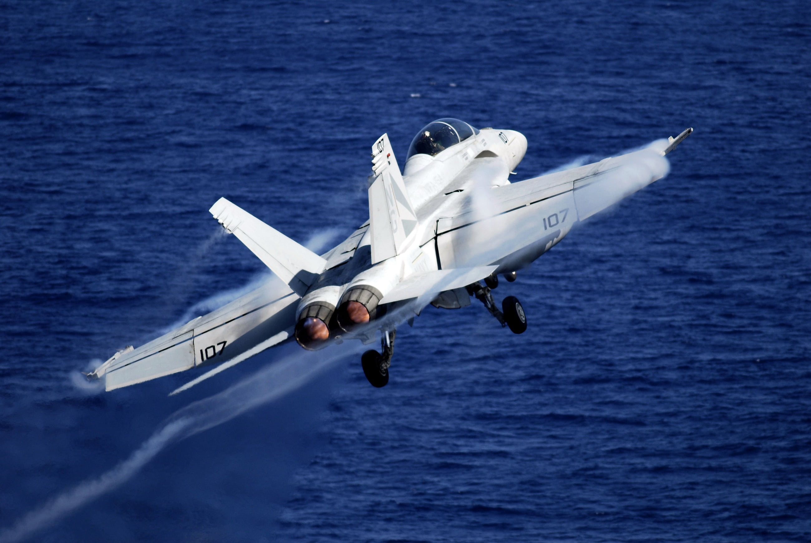outdoors, two people, transportation, sky, daytime, military, flying, travel, military jet, nature, airplane, air vehicle, day, nautical vessel, adult, HD Wallpaper