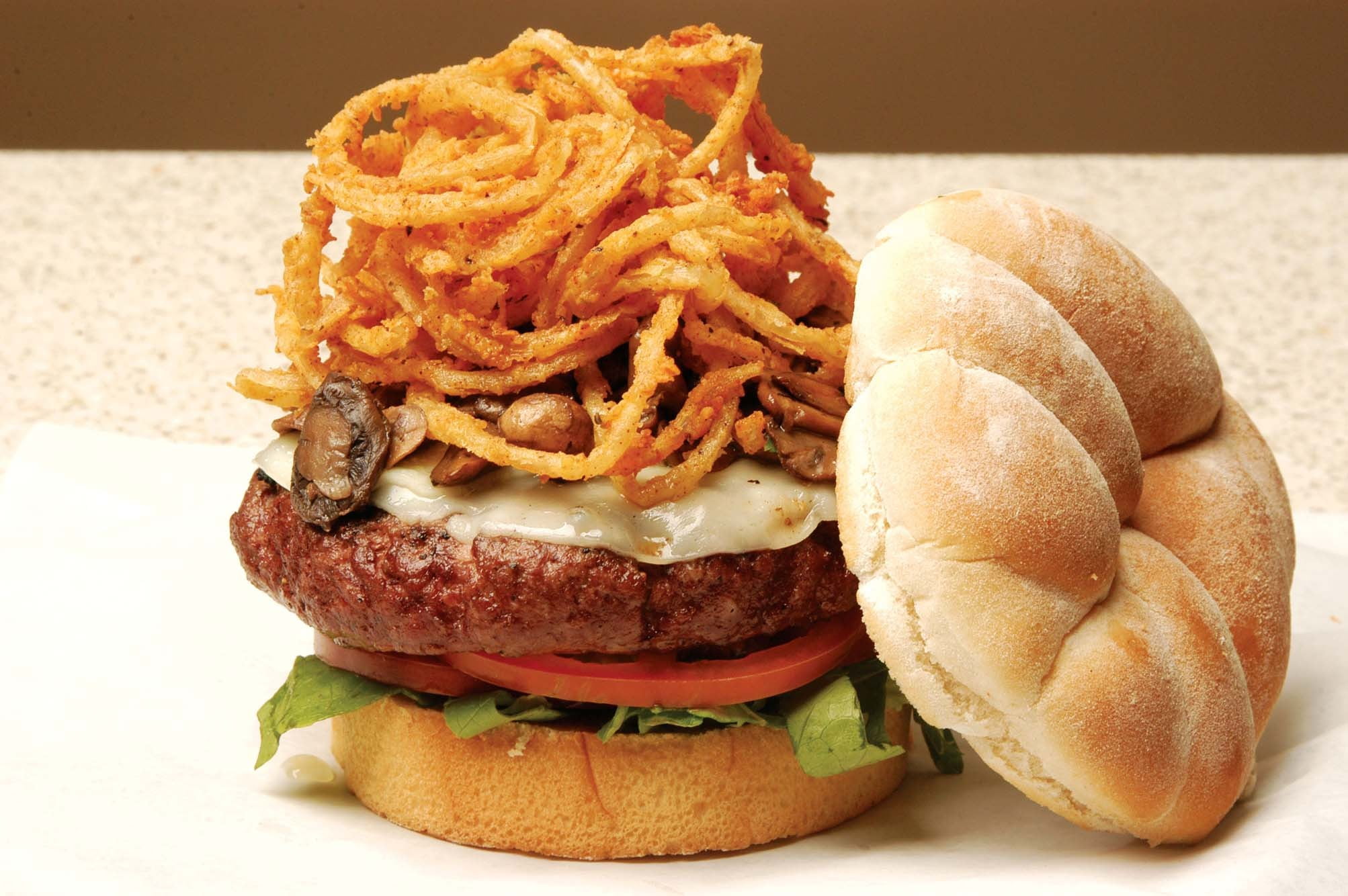 baked, ready-to-eat, indulgence, food, fast food, burgers, hamburger, temptation, sandwich, serving size, meat, unhealthy eating, snack, no people, close-up, HD Wallpaper