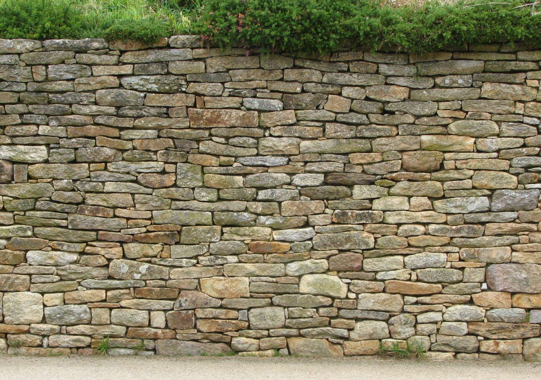 day, fence, built structure, construction material, outdoors, 1080P, interlocking, brown, no people, plant, textured, close up, rocks, wall, nature, brick, HD Wallpaper