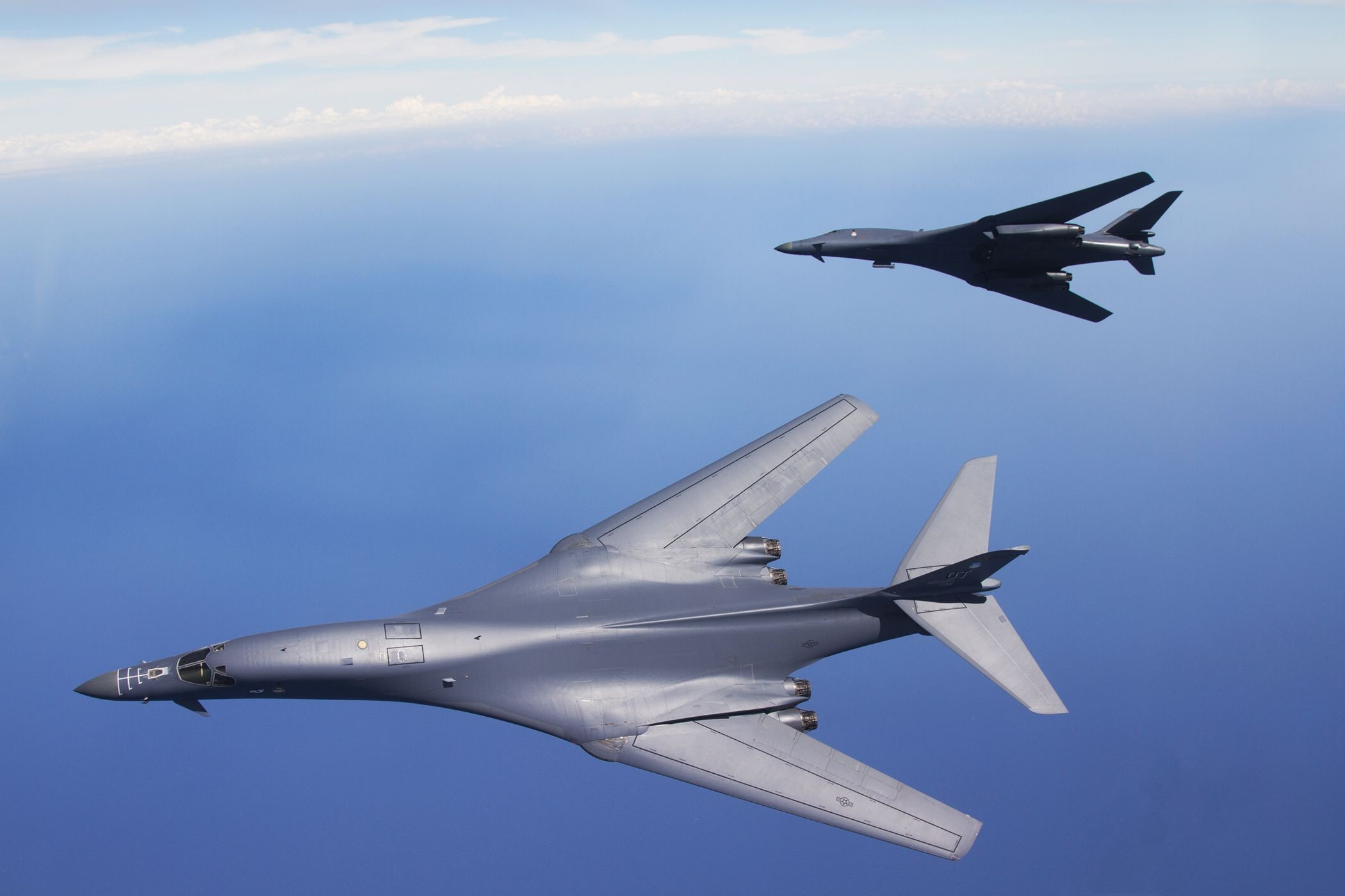 military, no people, motion, Rockwell B-1 Lancer, army, 1080P, on the move, blue, flying, air force, sky, cloud - sky, transportation, military airplane, HD Wallpaper