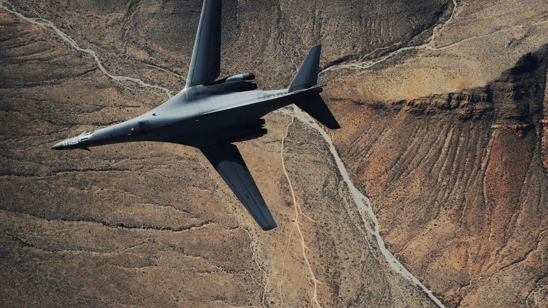 1080P, army, gray, animal, bird, transportation, air force, airplane, outdoors, flying, day, warplanes, sunlight, fighter plane, military aircraft, Rockwell B-1 Lancer, HD Wallpaper
