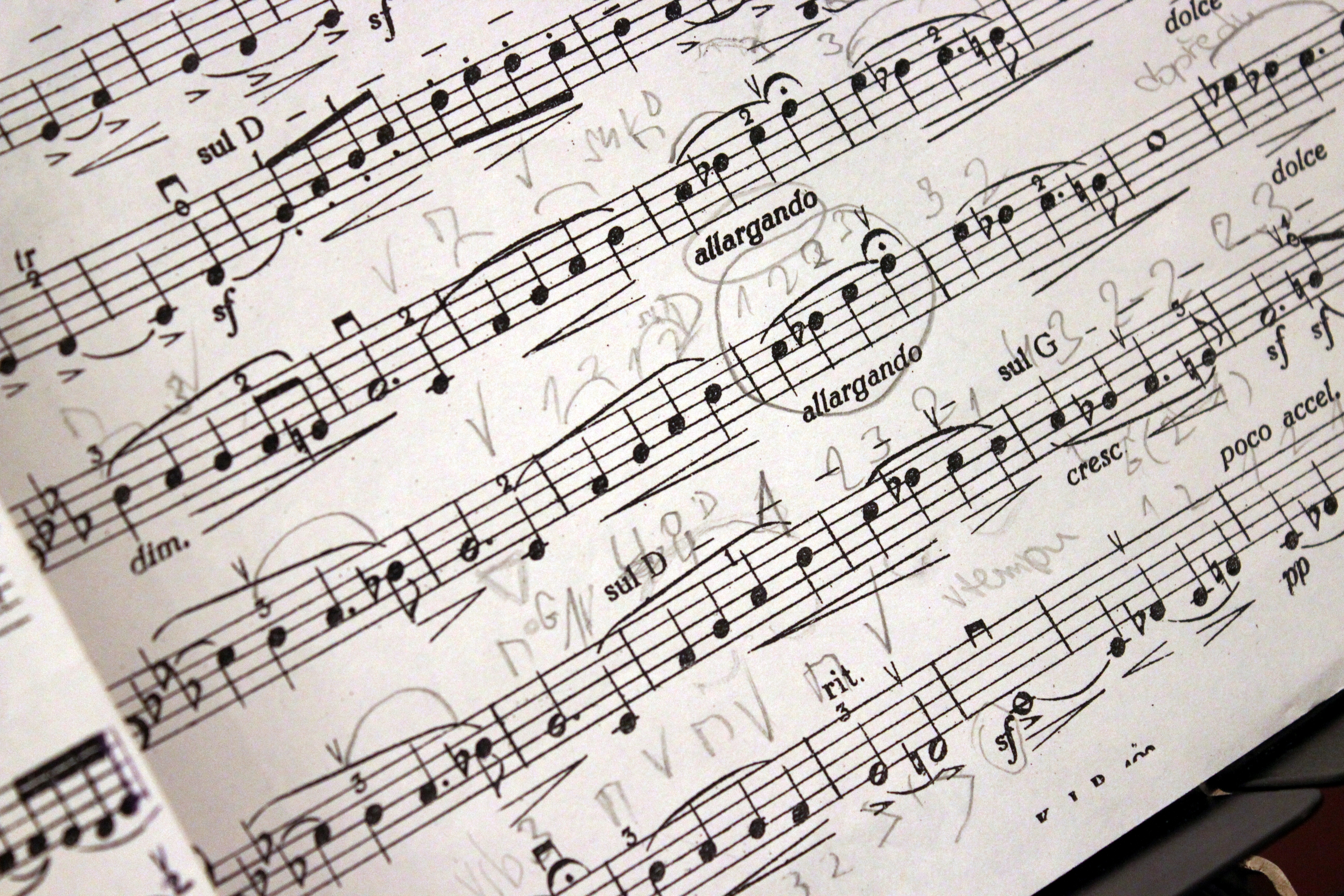 pattern, musical, document, treble Clef, sound, no people, dirty, music score, indoors, composition, art, complexity, melody, arts culture and entertainment, HD Wallpaper