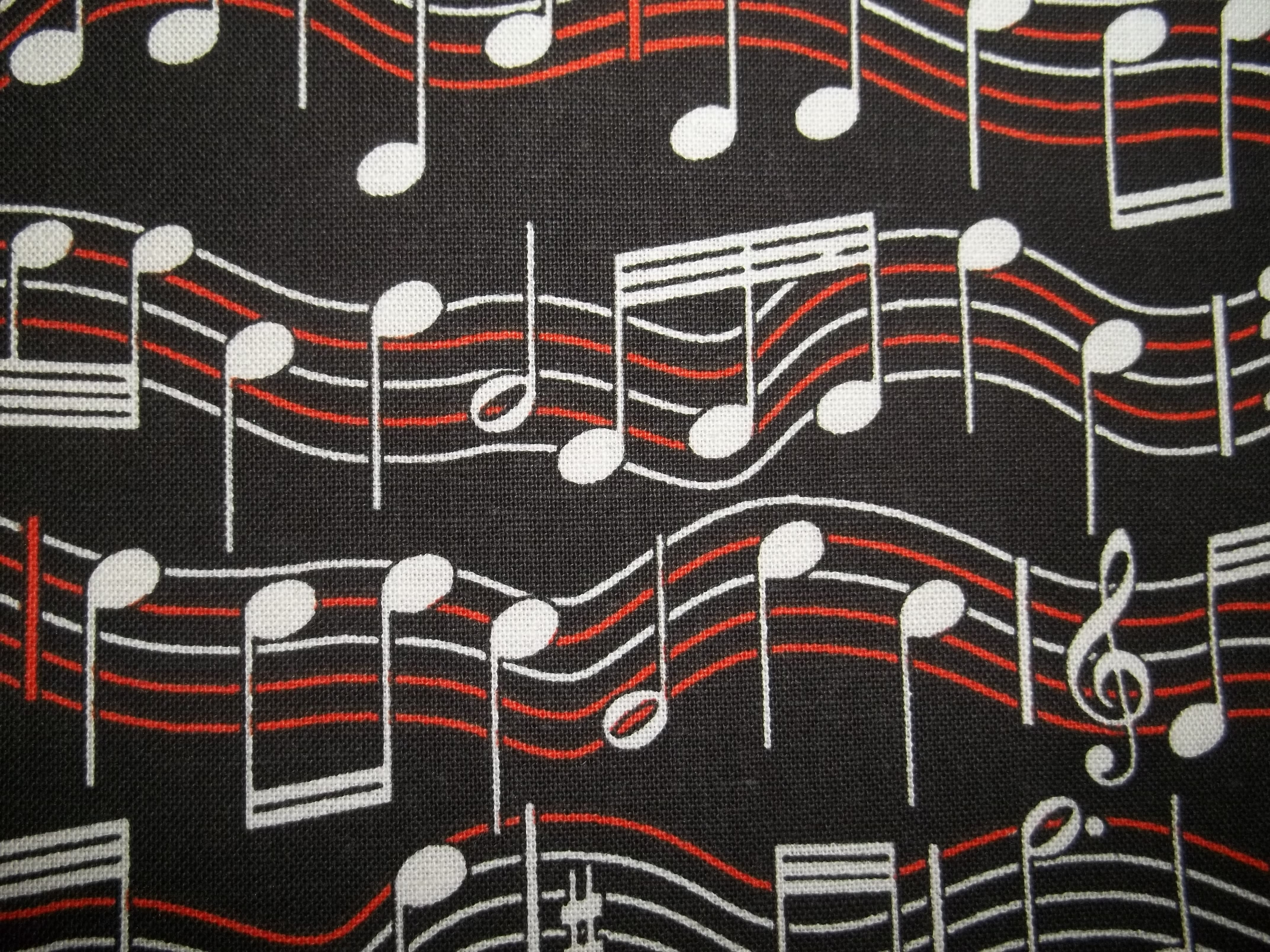 treble, 4K, in a row, Musical, modern, white color, Sound, abundance, line, pattern, high angle view, Melody, no people, supermarket, festival, creative, HD Wallpaper