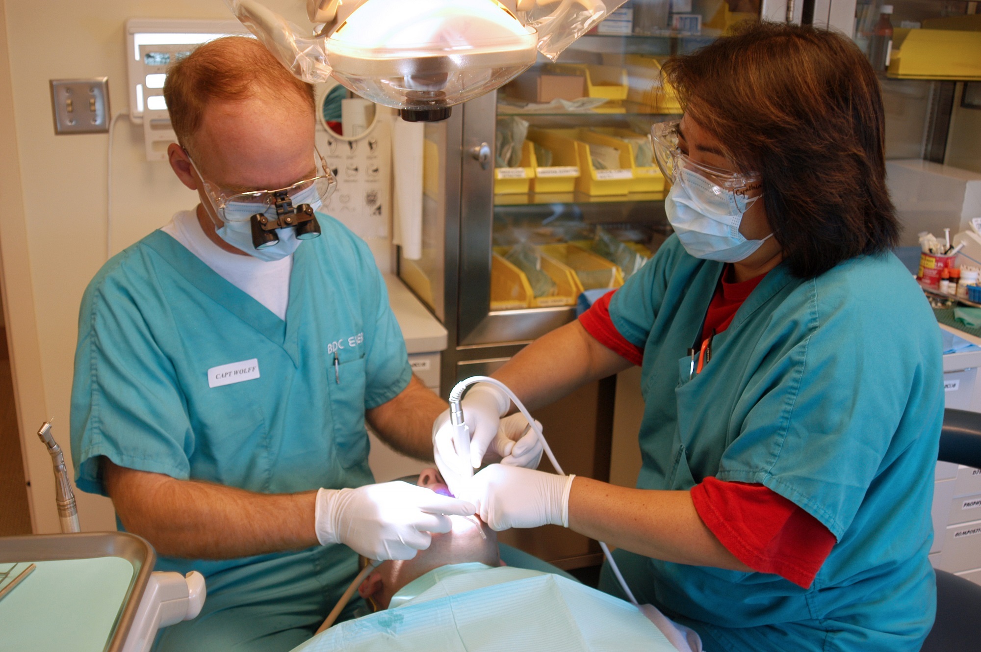 healthcare, surgeon, patient, protective Mask - Workwear, real people, caucasian Ethnicity, scrub, healthcare worker, females, expertise, hospital, teeth, HD Wallpaper
