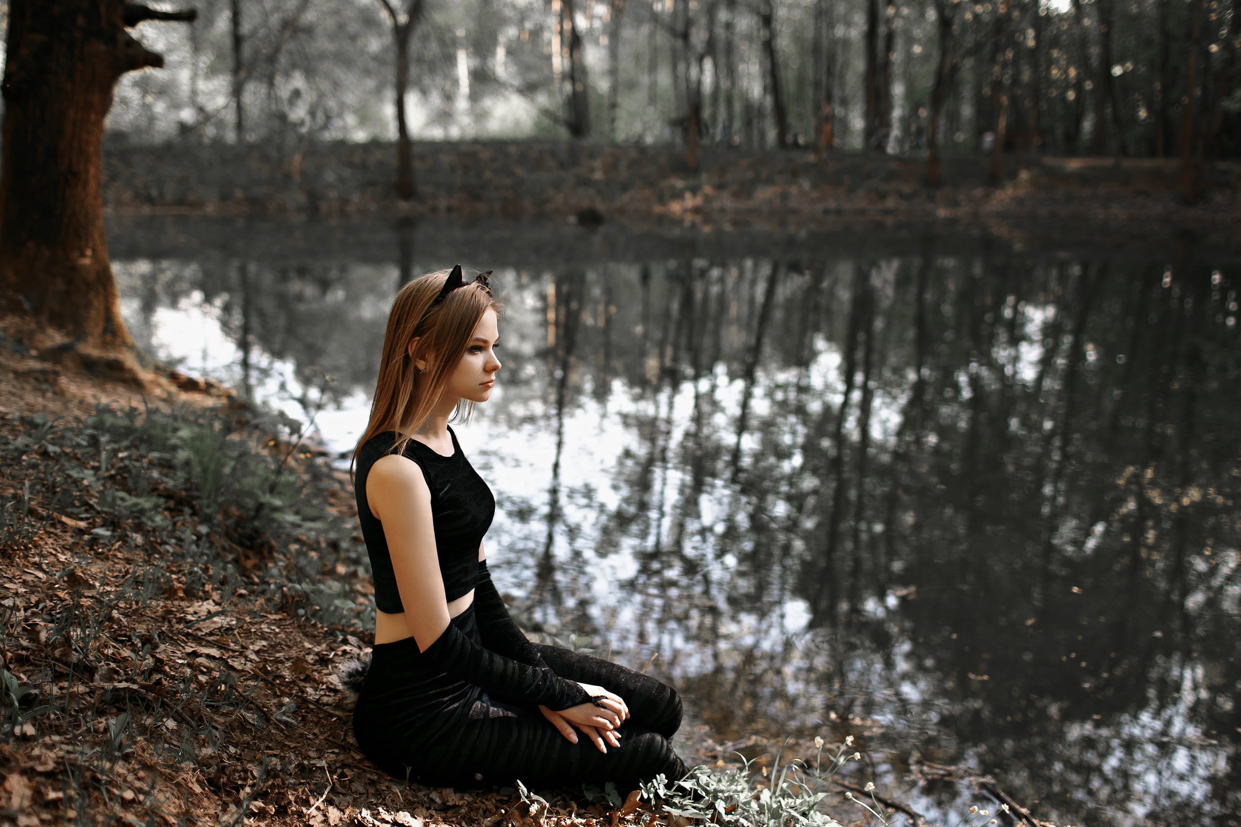 one person, nature, side view, leaves, costume, hairstyle, s, hair bows, 2K, contemplation, land, hair, young women, black clothing, forest, young adult, HD Wallpaper