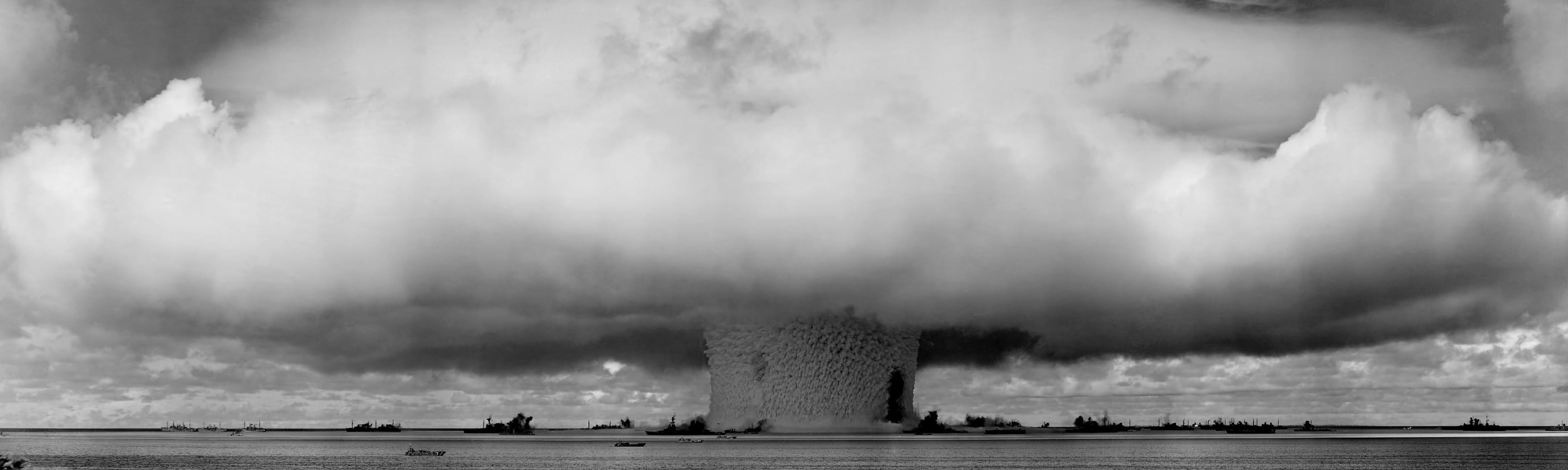 atomic bomb, mushroom, power in nature, sky, building exterior, history, sea, wave, no people, cloud - sky, built structure, water, the past, monochrome, HD Wallpaper